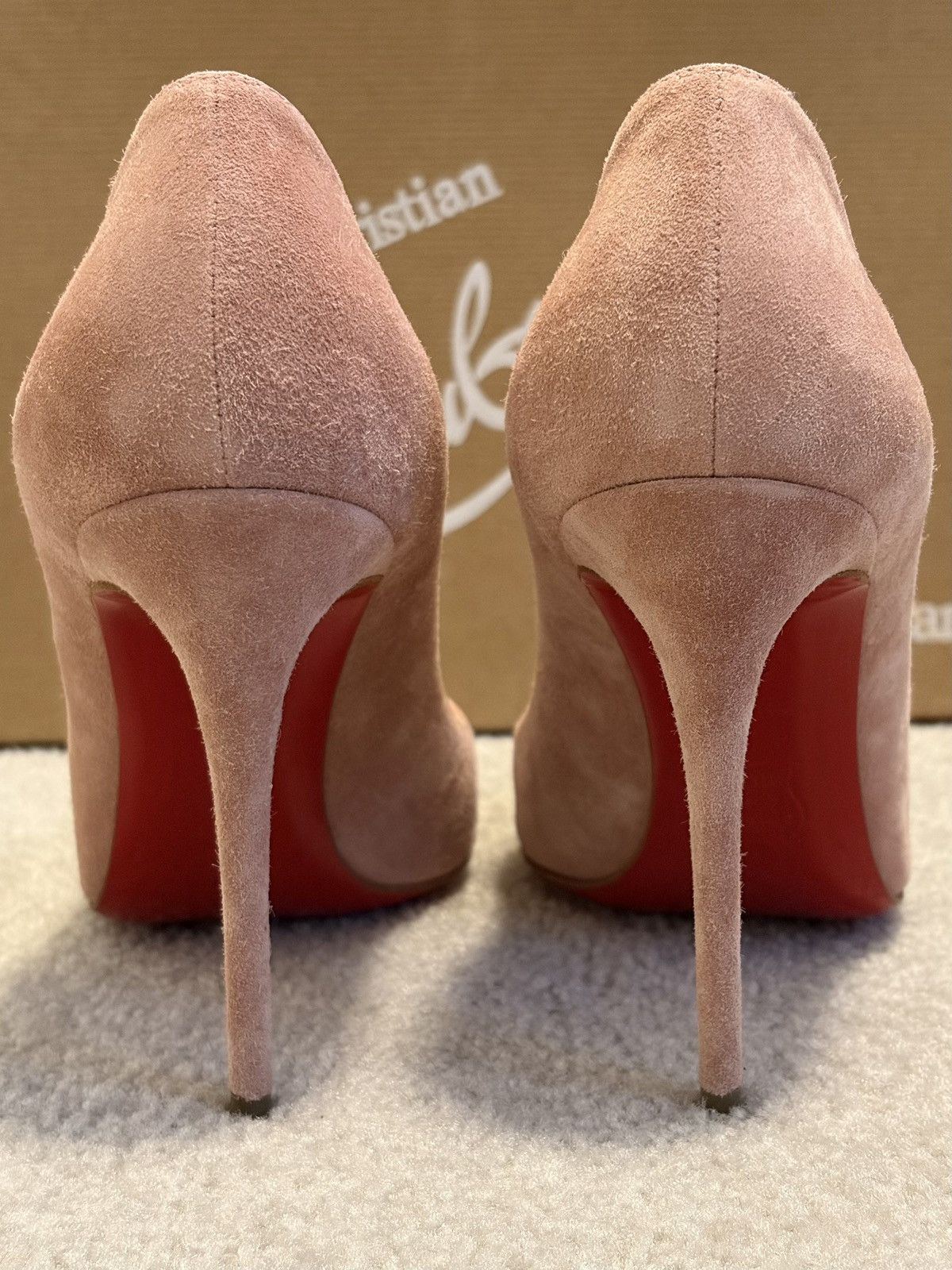 Pigalle Follies 100 Veau Velours Heels