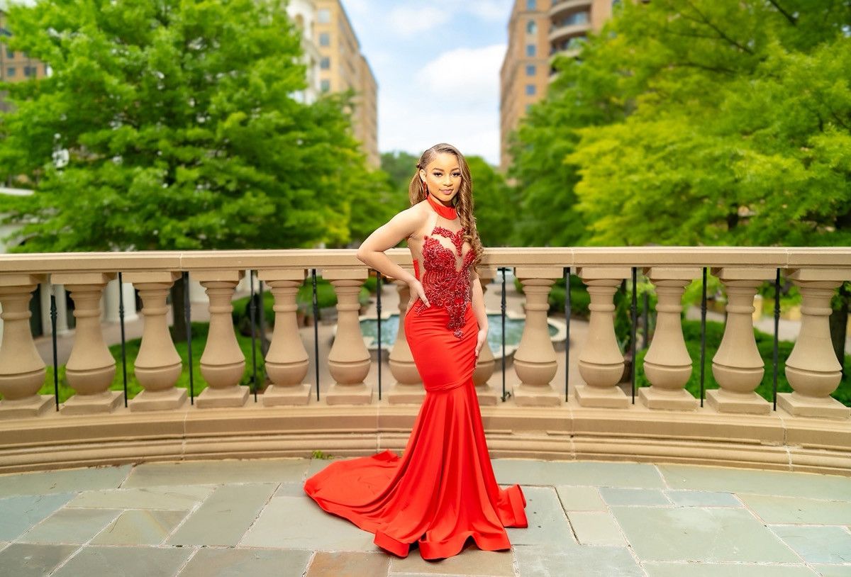 Vintage SEQUENCE JEWELED MACI RED PROM DRESS Size S / US 4 / IT 40 - 3 Thumbnail