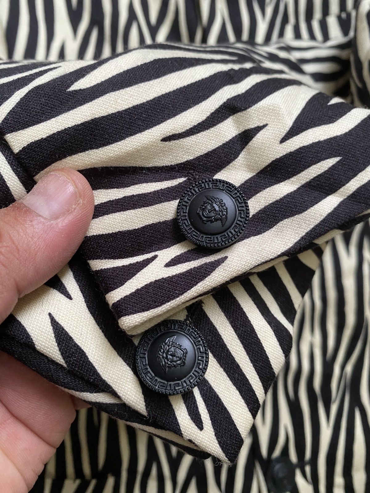 Versace Giani Versace Vintage Zebra Medusa Pure Wool Tailored Jacket Size 46S - 11 Thumbnail