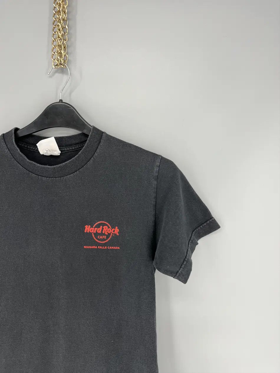 Band Tees Vintage Hard Rock Cafe Nigara Falls Canada. T-shirt Size US M / EU 48-50 / 2 - 6 Thumbnail