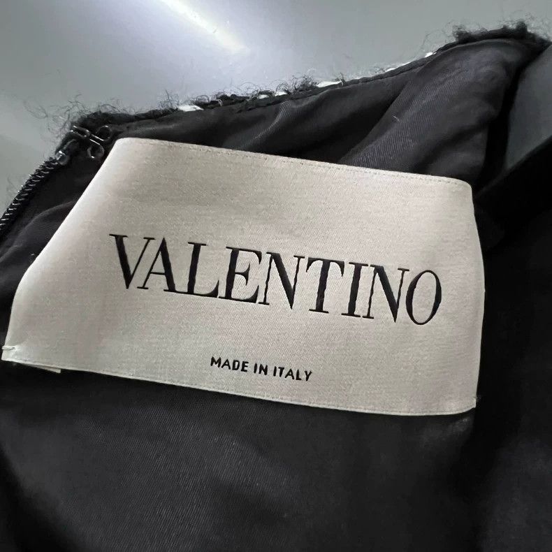 Valentino Valentino Tweed sleeveless A-line dress Size XS / US 0-2 / IT 36-38 - 4 Thumbnail