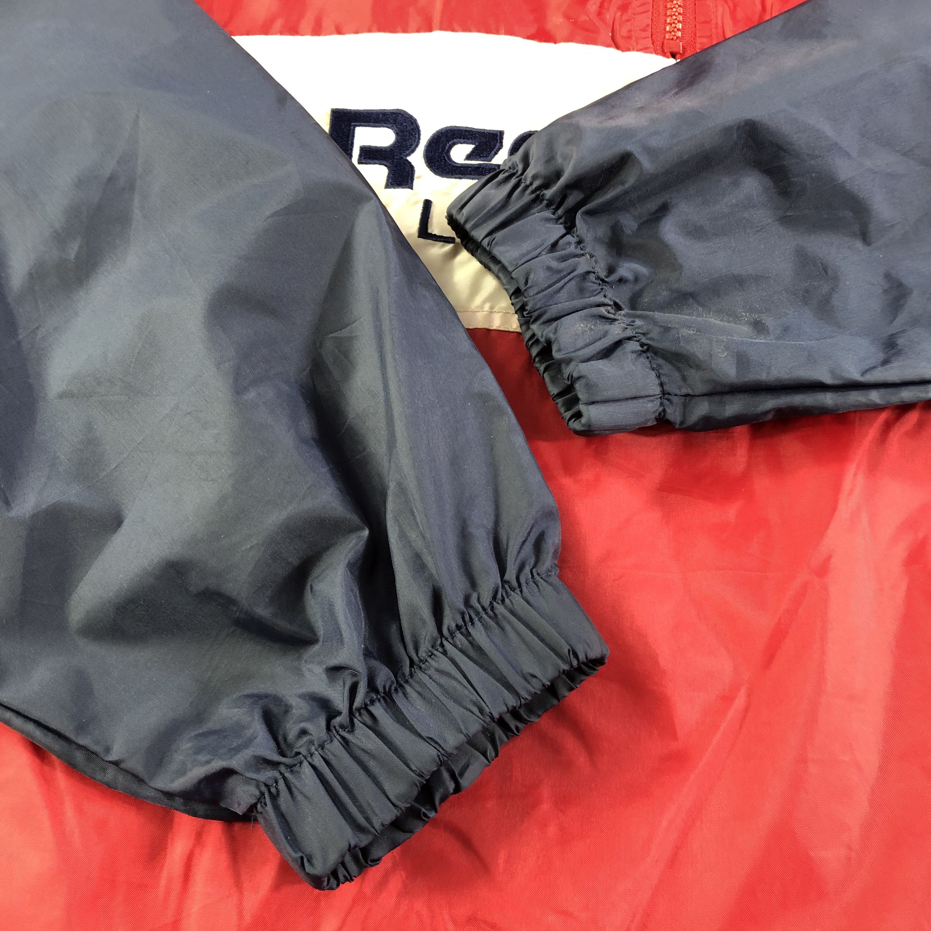 Reebok Vintage Reebok Hooded Windbreaker Jacket-JC215 Size US L / EU 52-54 / 3 - 5 Thumbnail