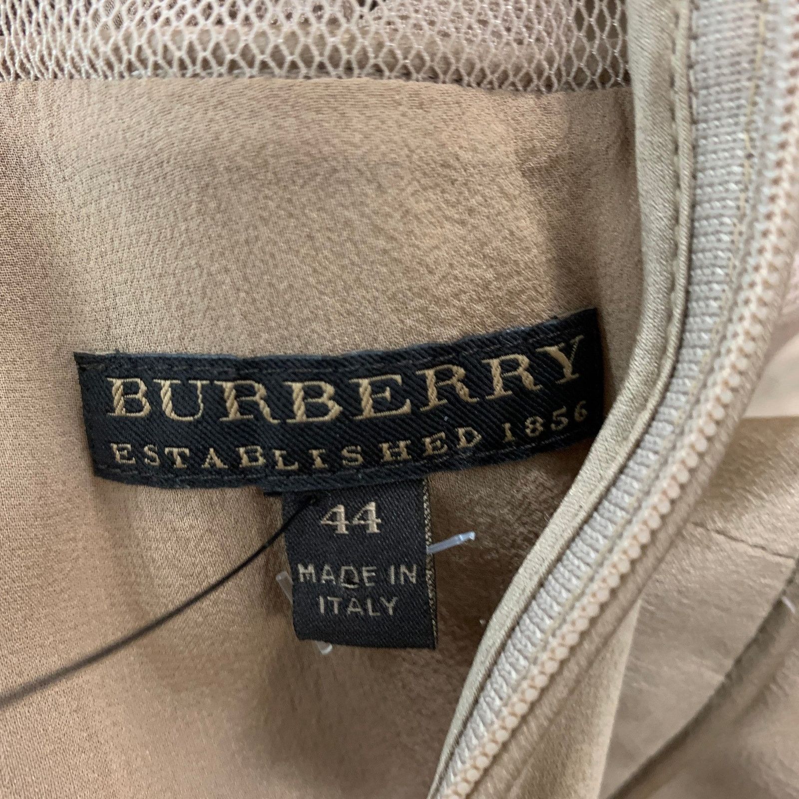 Burberry Prorsum BURBERRY PRORSUM Size 10 Beige Silk Shift Knee-Length Dress Size M / US 6-8 / IT 42-44 - 6 Thumbnail