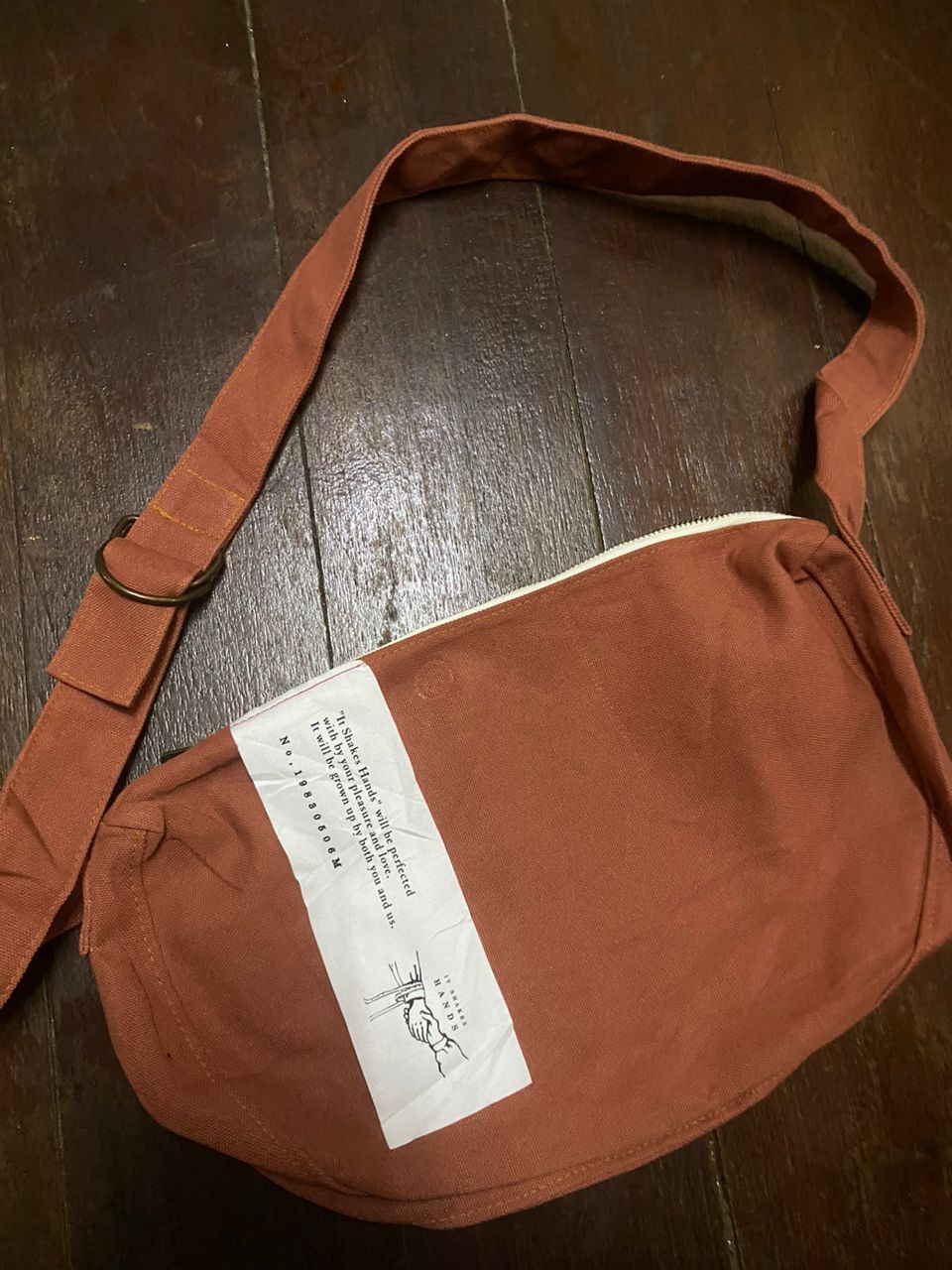 Japanese Brand “It shakes hands” brown canvas sling bag Size ONE SIZE - 3 Thumbnail