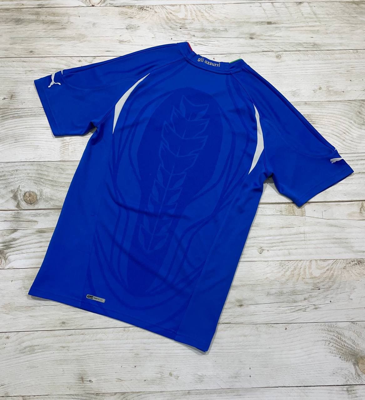 Puma Puma Italy 2010 2011 Home Football Shirt Soccer Jersey Size US M / EU 48-50 / 2 - 15 Thumbnail