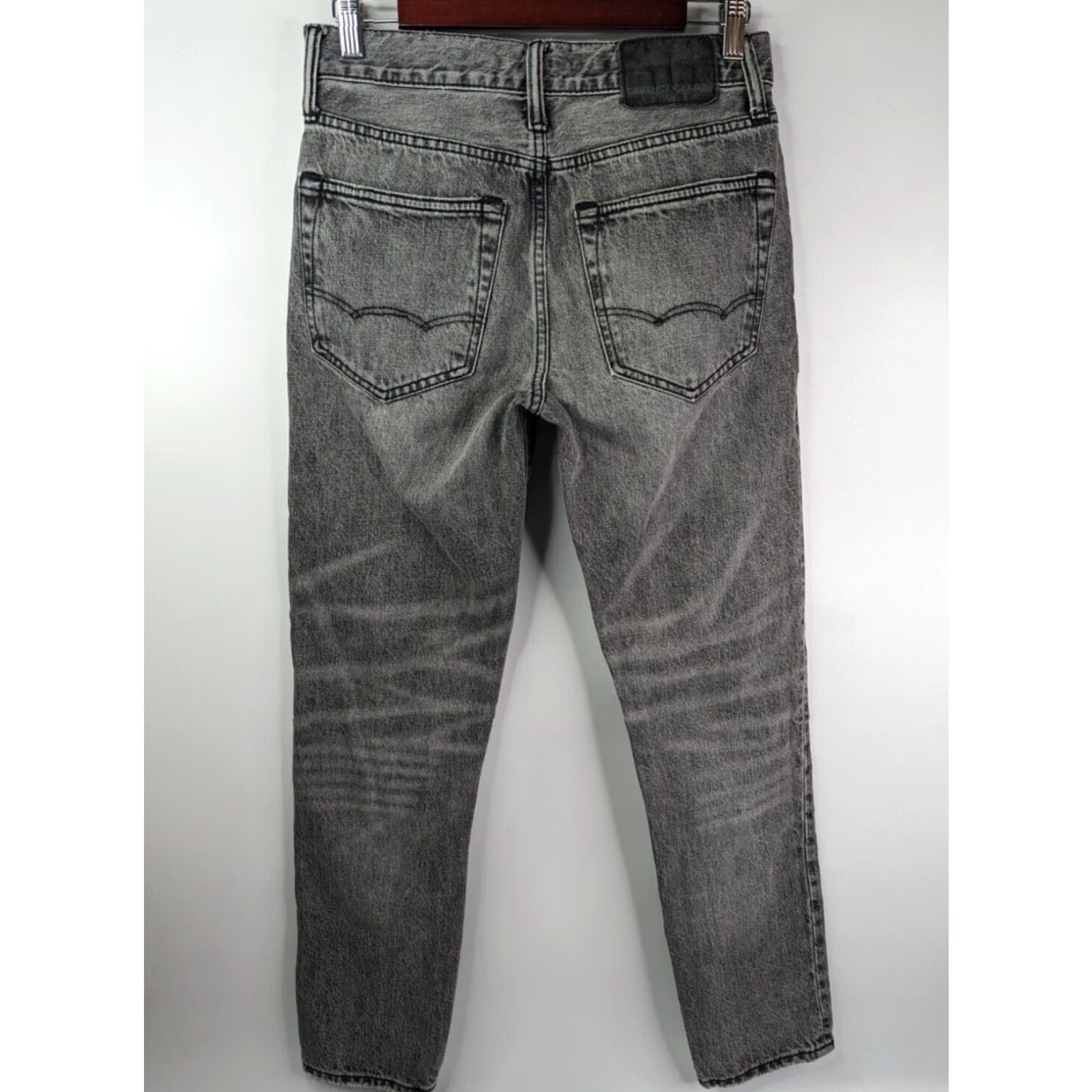 American Eagle Outfitters American Eagle Outfitters Jeans Men 29 Black Charcoal Wash Denim 5-Pocket Tapered Inseam 30 in Button Zip Regular Size Type Mens Size US 29 - 5 Thumbnail
