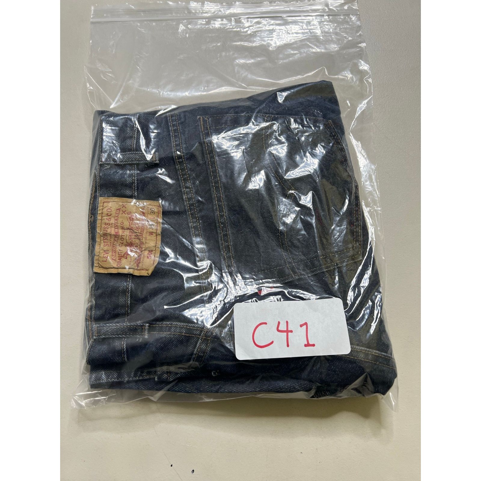 Levi's Levi’s 501 Jeans USA Button Fly Dark Wash 80s Sz 35x29.5 Size US 38 / EU 54 - 13 Thumbnail