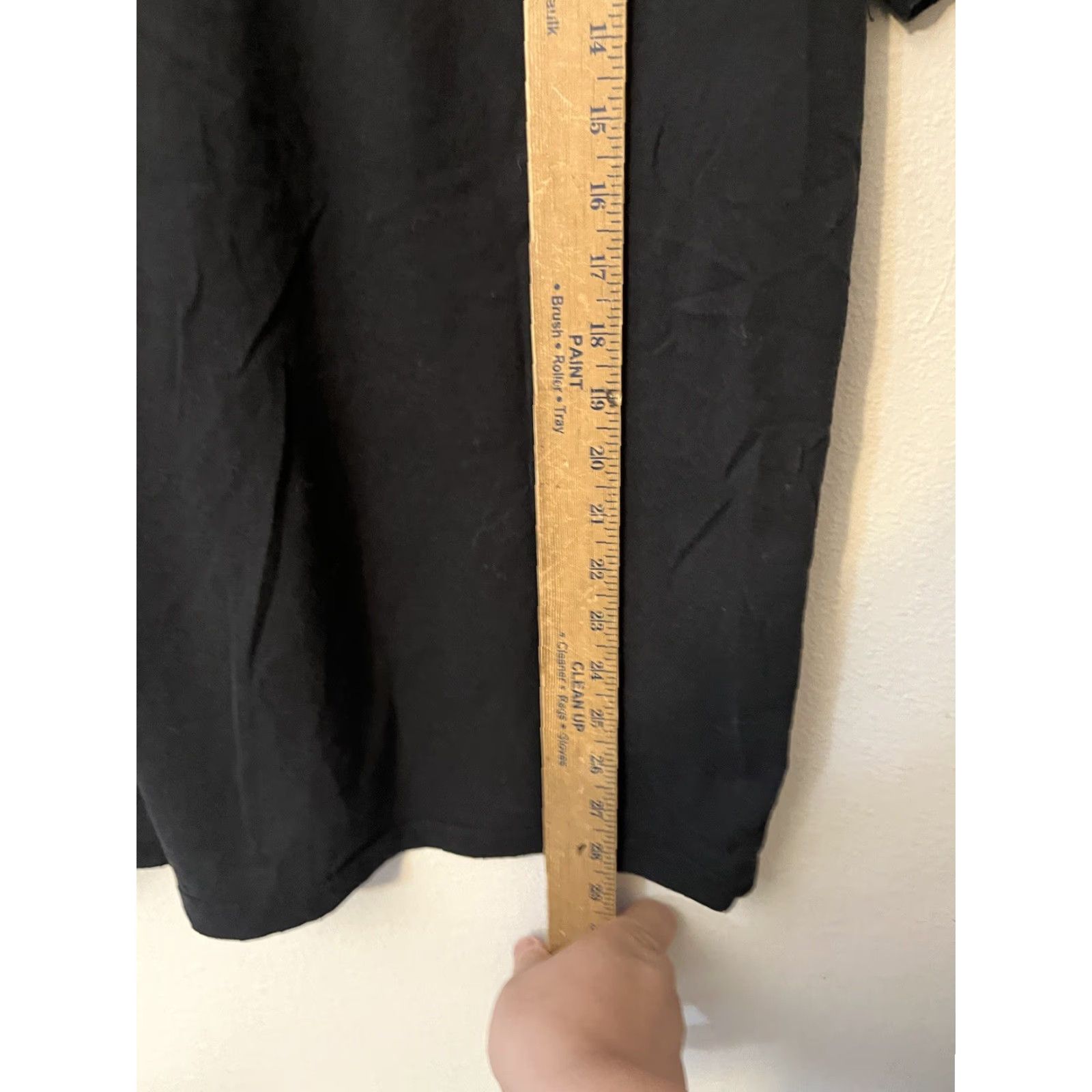Puma Puma Logo Puma Men T-Shirt XL Black Logo Solid Regular Crew Neck Shirt Mens XL Black Logo Puma Size US XL / EU 56 / 4 - 4 Thumbnail
