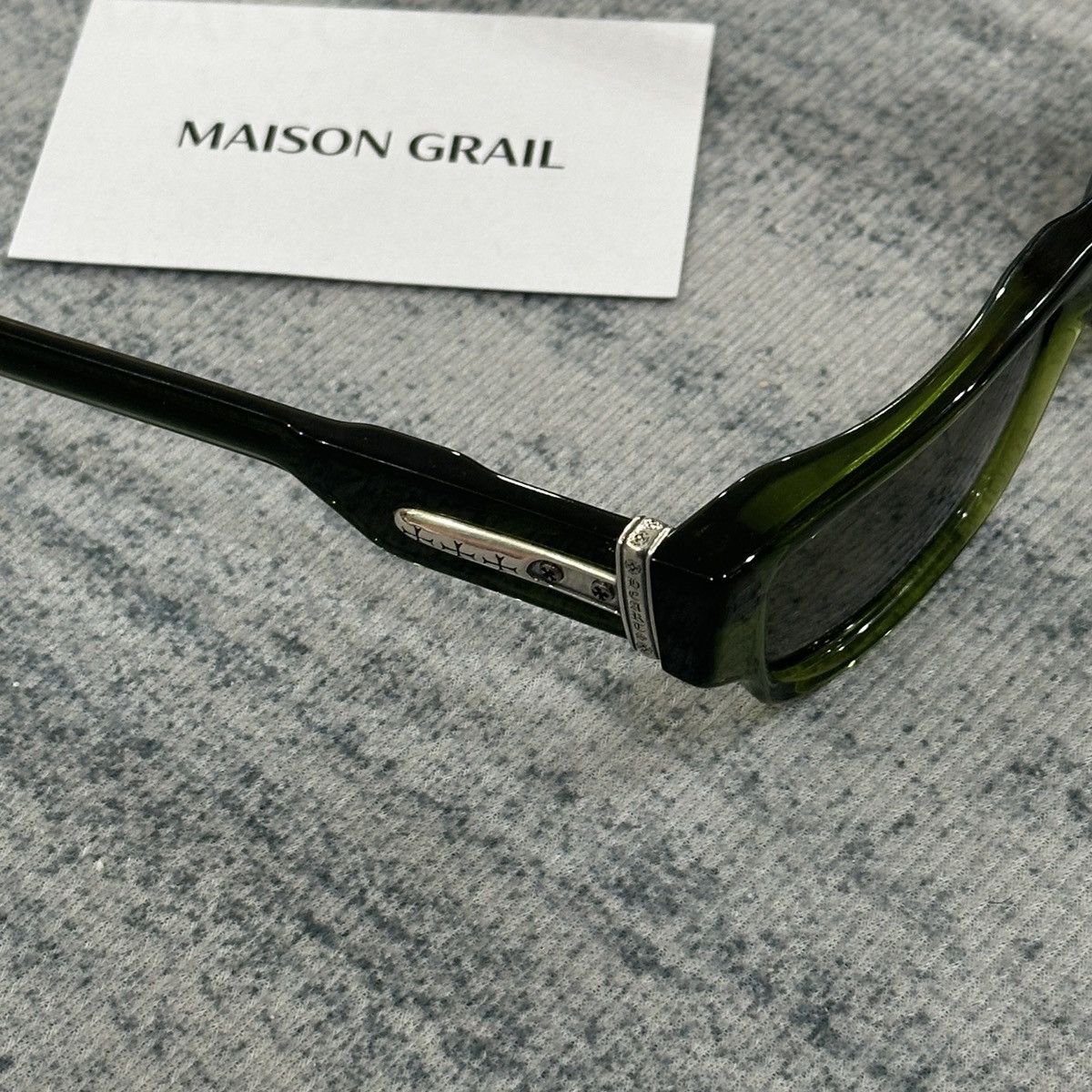 Chrome Hearts CHROME HEARTS GIRTH QUAKE SUNGLASSES Size ONE SIZE - 6 Thumbnail
