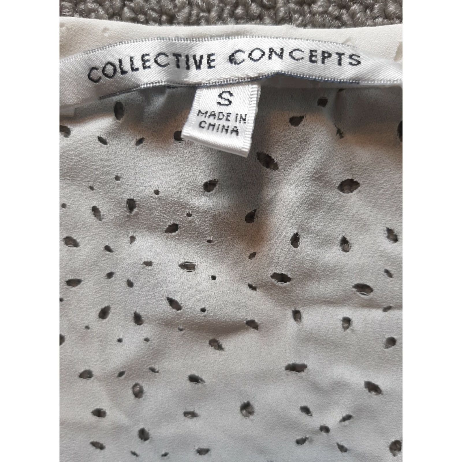 Vintage COLLECTIVE CONCEPTS Women’s S White Short Sleeve Shirt Size S / US 4 / IT 40 - 3 Thumbnail