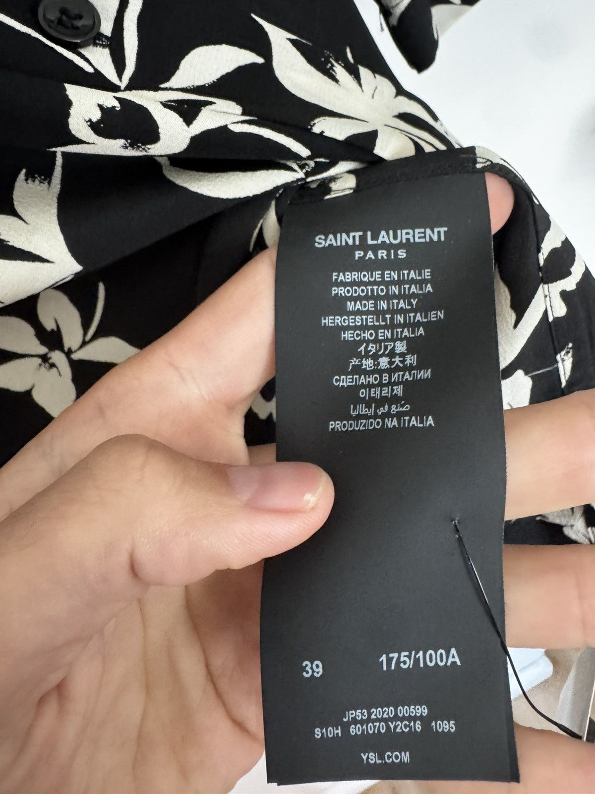 Saint Laurent Paris Floral Silk shirt Size US M / EU 48-50 / 2 - 4 Thumbnail