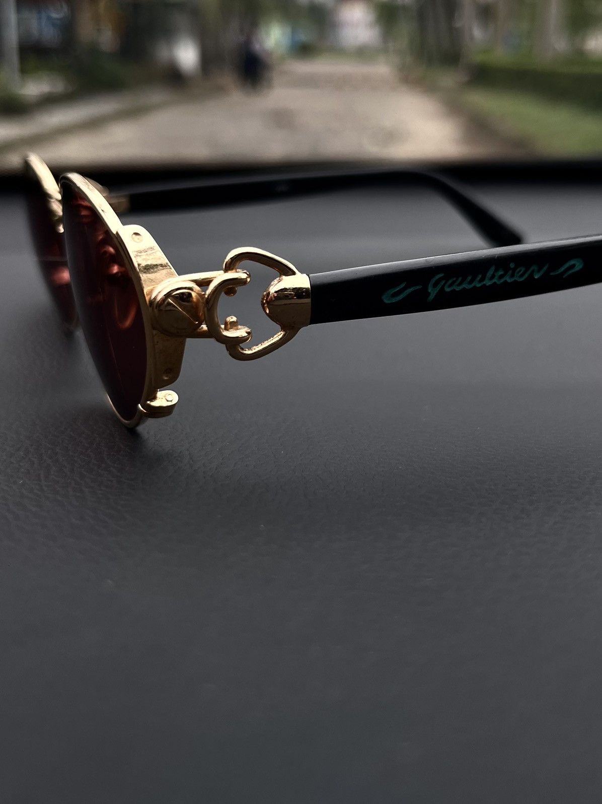 Jean Paul Gaultier 1990s Jean Paul Gaultier Sunglasses Size 30 - 4 Thumbnail