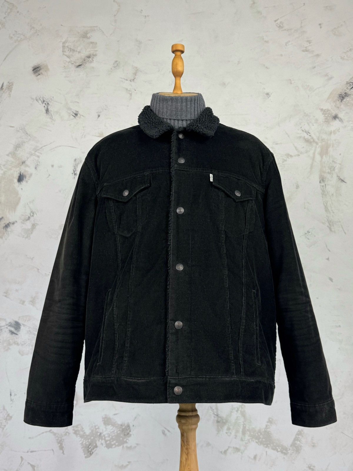Levi's Levi’s Premium Sherpa Trucker Jacket Size XL - XXL Size US XXL / EU 58 / 5 - 2 Thumbnail