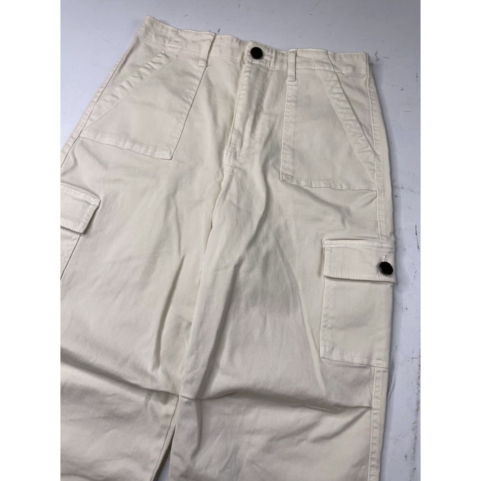 Alice + Olivia Alice + Olivia Shara Parachute Cargo Pant White Size 25 Size 42" / US 20 - 5 Thumbnail