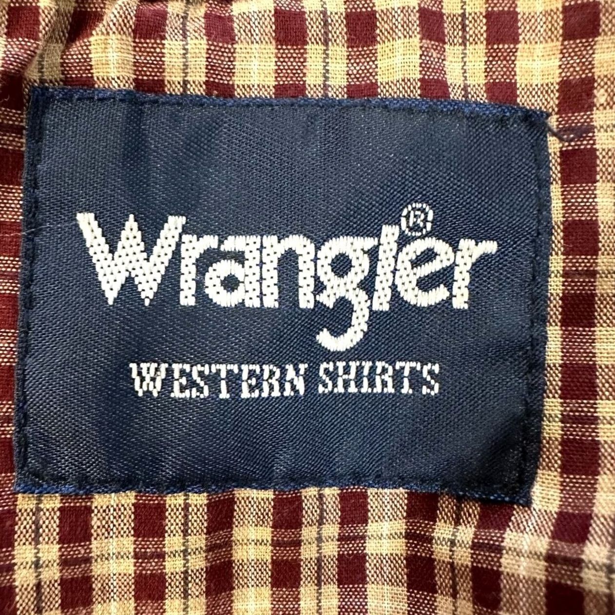 Wrangler Wrangler Western Shirt Mens Large Red Tan Plaid Pearl Snap 2-Flap Pockets EUC Size US L / EU 52-54 / 3 - 5 Thumbnail