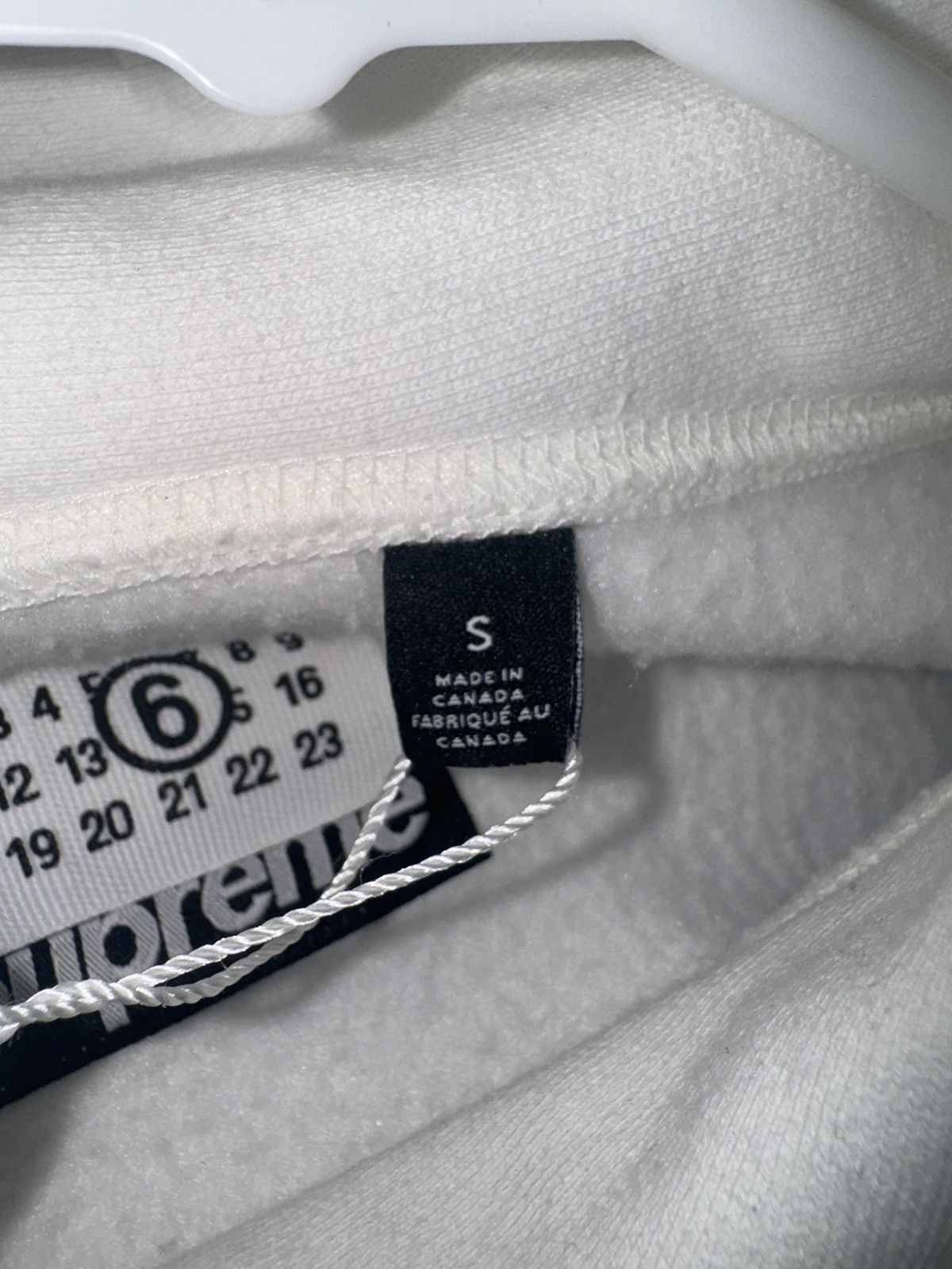 Maison Margiela × Supreme MM6 Maison Margiela Foil Box Logo Hooded Sweatshirt Size US S / EU 44-46 / 1 - 4 Thumbnail