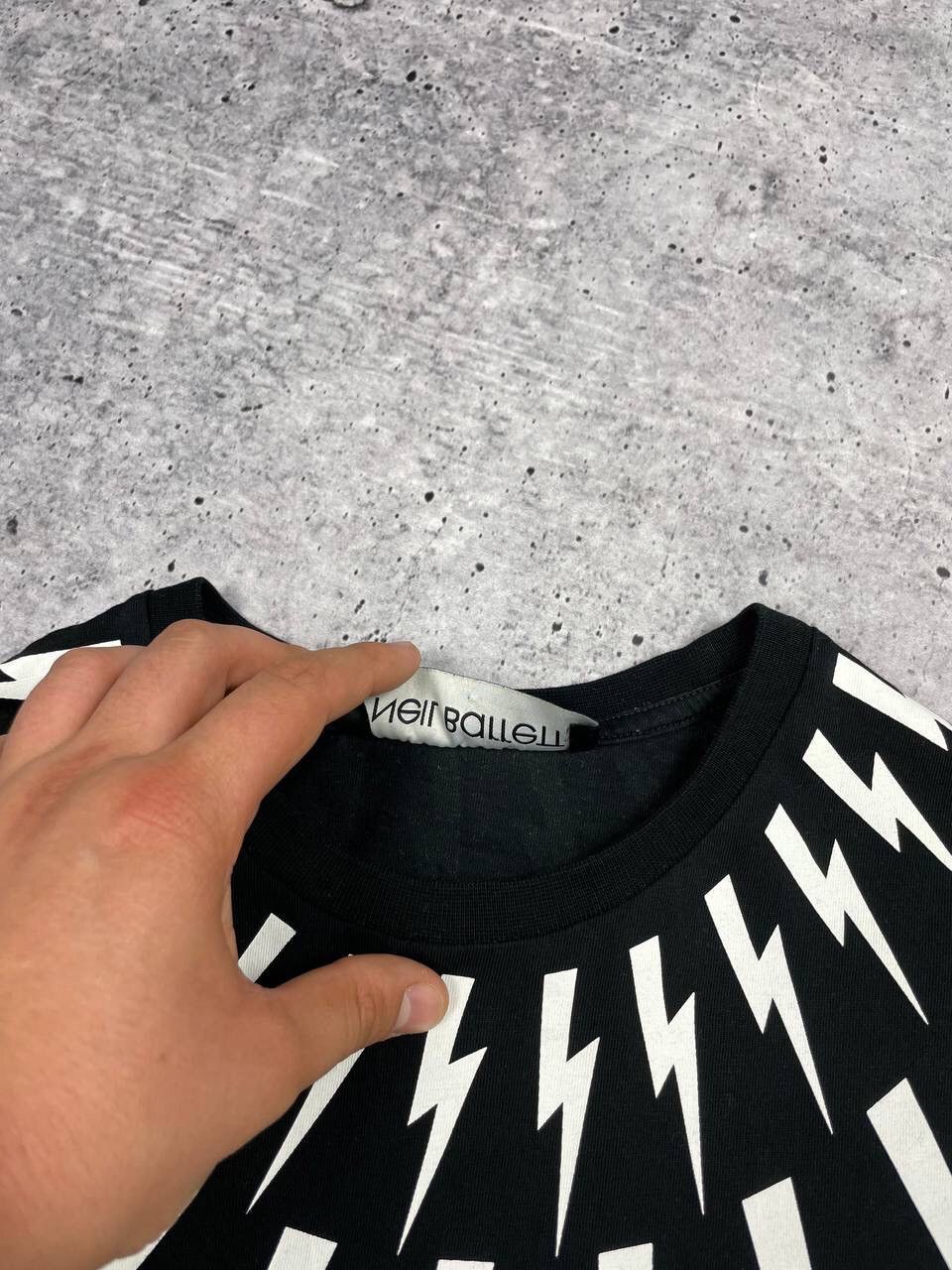 Neil Barrett Vintage Neil Barrett Black Slim Fit Big Logo Shirt Tee Y2K Size US S / EU 44-46 / 1 - 11 Thumbnail