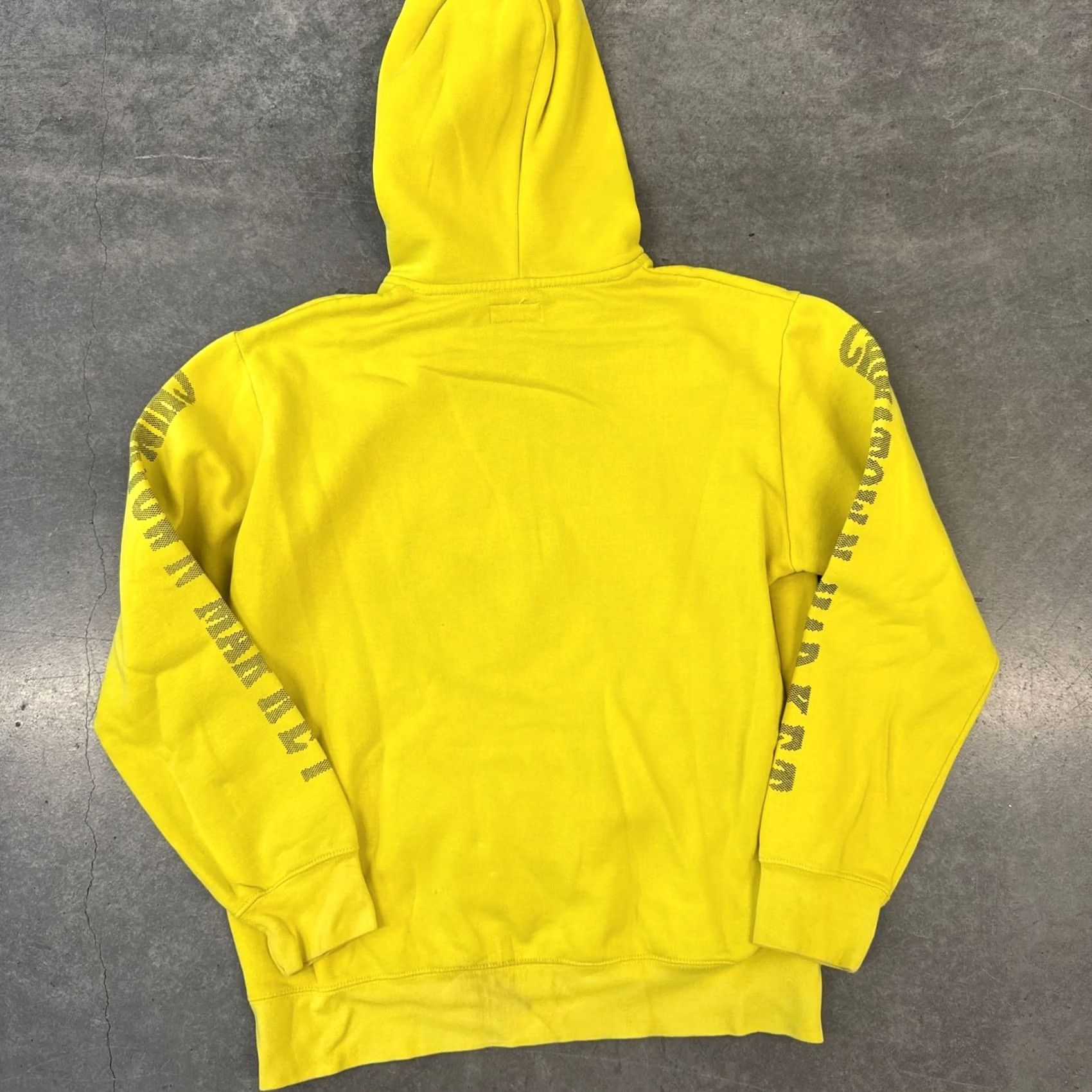 Vintage VINTAGE Chinatown Market Hoodie Pullover Sweatshirt Yellow Smiley Print L Men's Regular Size US L / EU 52-54 / 3 - 2 Thumbnail