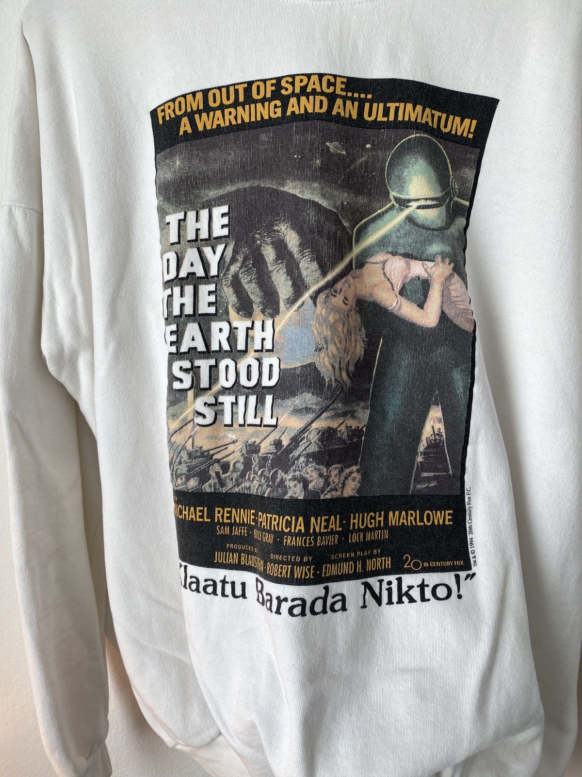 Vintage Vintage 1994 movie promo the day the earth stood still crew Size US XL / EU 56 / 4 - 5 Thumbnail