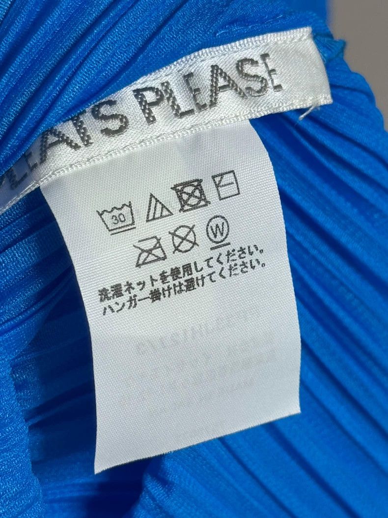 Issey Miyake Issey Miyake siz:3 Bright blue pleated dress Size S / US 4 / IT 40 - 3 Thumbnail