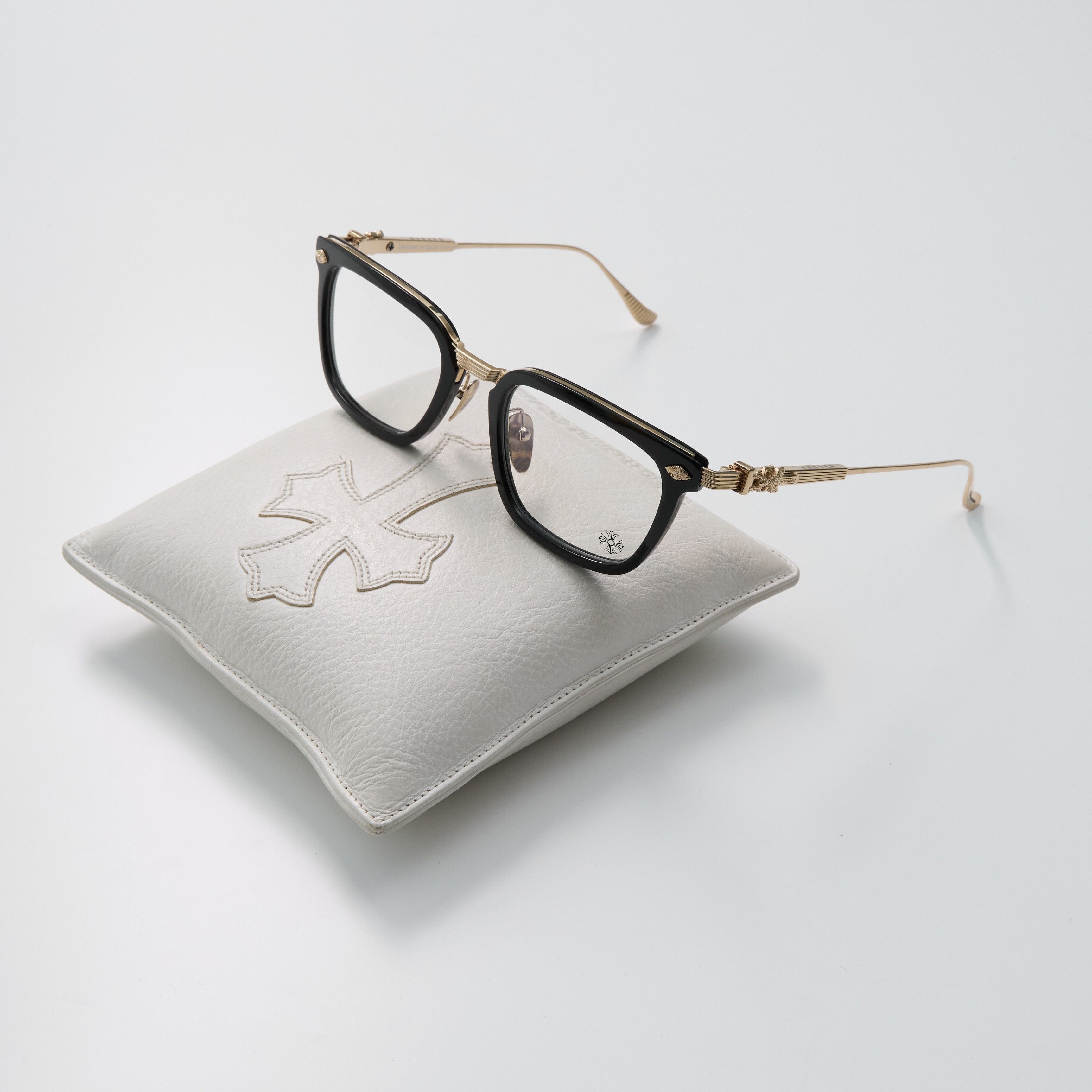 Chrome Hearts CHROME HEARTS OVERPOKED BLACK-PLASTIC/ GOLD PLATED GLASSES Size ONE SIZE - 1 Thumbnail