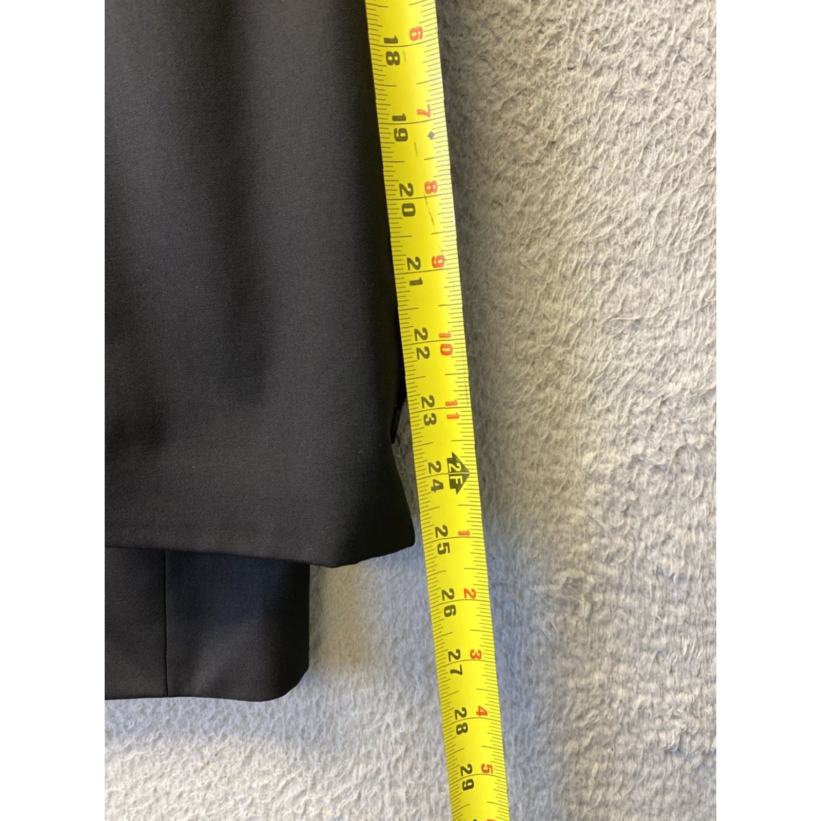 Hugo Boss VINTAGE Hugo Boss Men's Wool Blazer Jacket 42 Regular Slim Fit Black Fall Winter Business Casual Size 42R - 6 Thumbnail