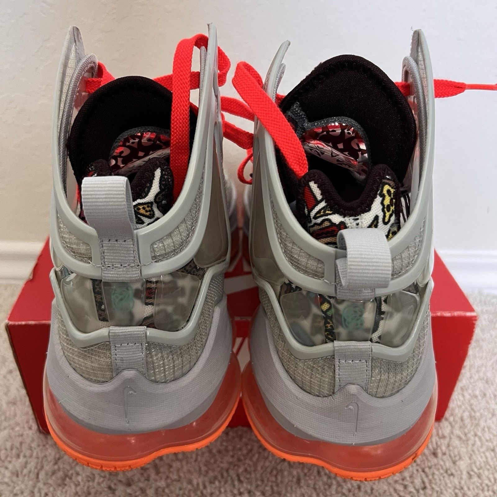 Nike Nike Lebron XIX 19 Fast Food Grey Fog Roma Green Size 12 New Size US 12 / EU 45 - 5 Thumbnail