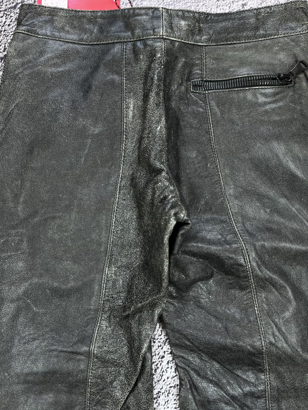 Japanese Brand Vintage NWT double knee biker distressed leather pants Size 28" / US 6 / IT 42 - 9 Thumbnail