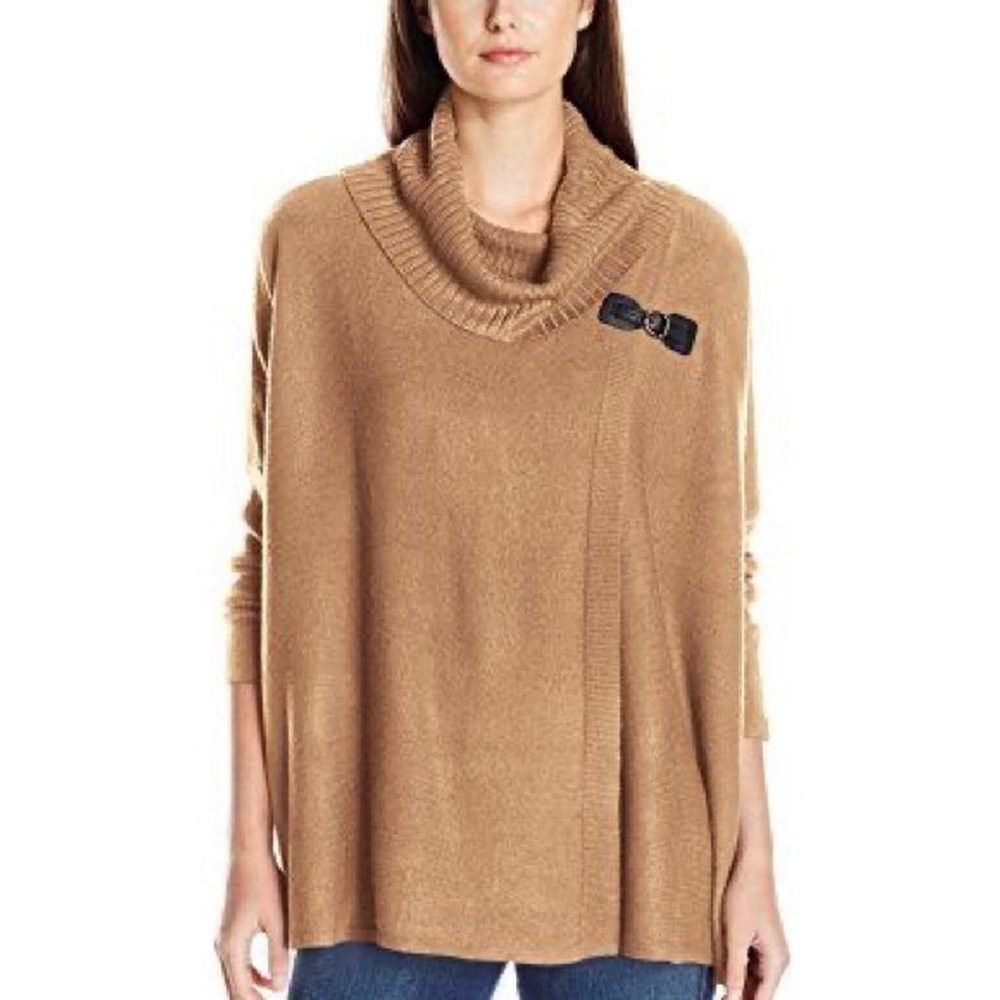 Other New Napa Valley Beige Cowl Buckle Sweater Size L/XL Petite Size L / US 10 / IT 46 - 1 Thumbnail