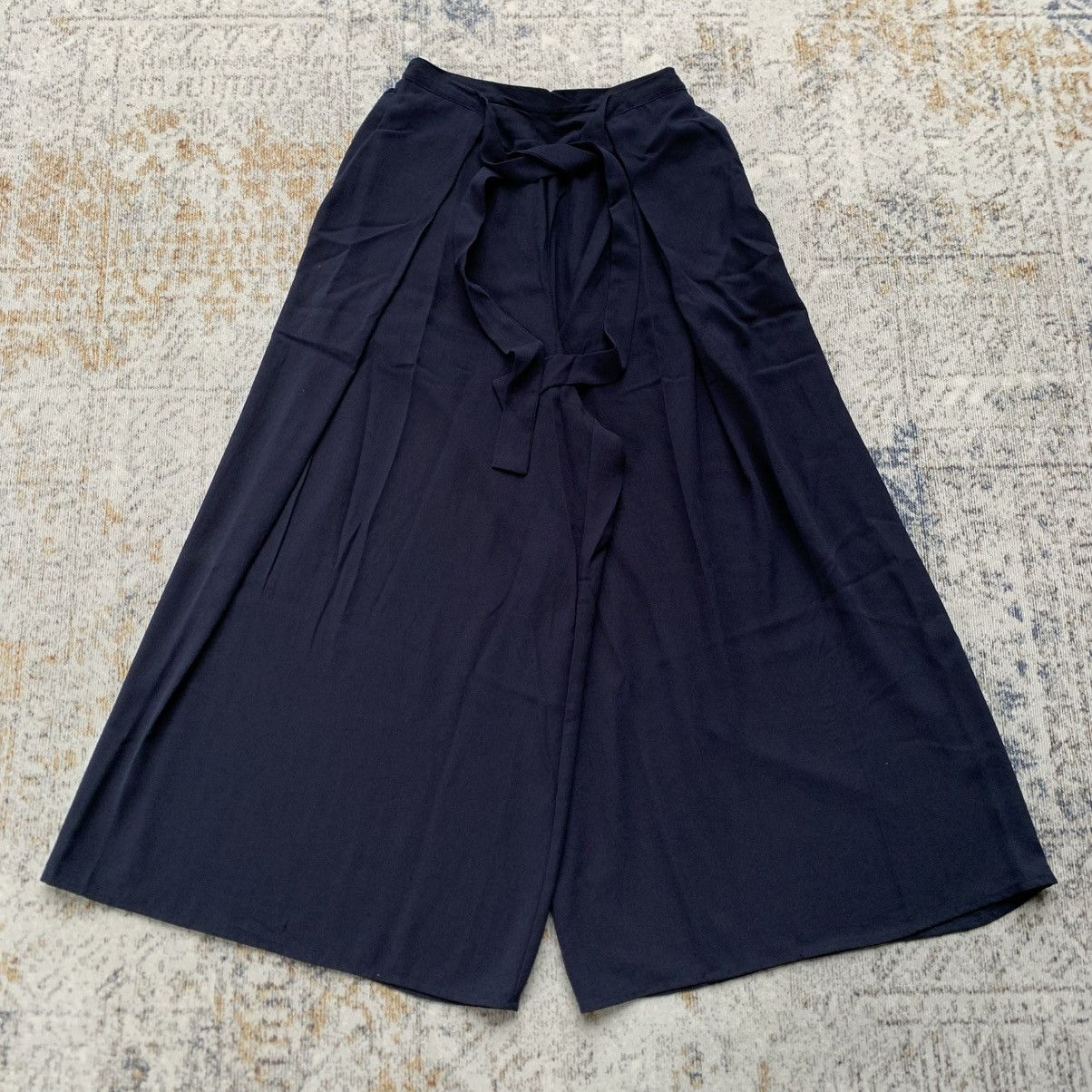 Japanese Brand Rare Vintage Japanese Brand Yohji Style GU Hakama Pants Size US 30 / EU 46 - 1 Thumbnail