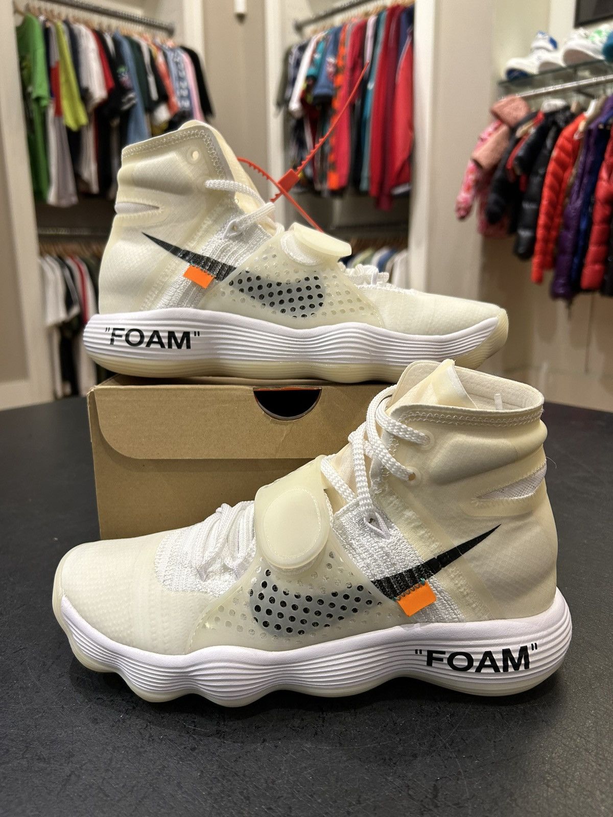 Nike Nike React Hyperdunk 2017 Flyknit ‘Off-White’ Size US 7 / EU 40 - 1 Thumbnail