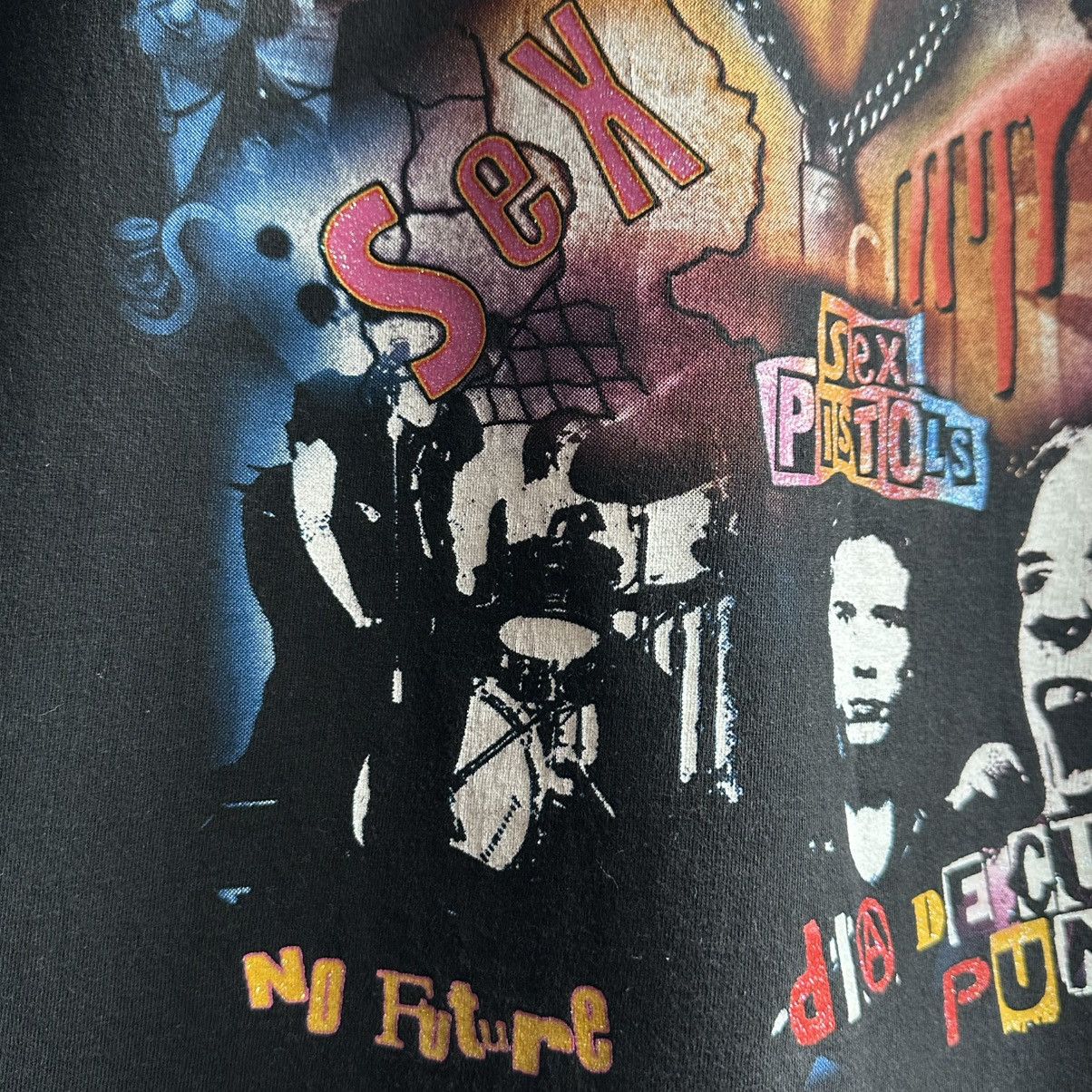 Band Tees × Vintage VINTAGE Y2K SEX PISTOLS GRAPHIC TEE Size US L / EU 52-54 / 3 - 6 Thumbnail