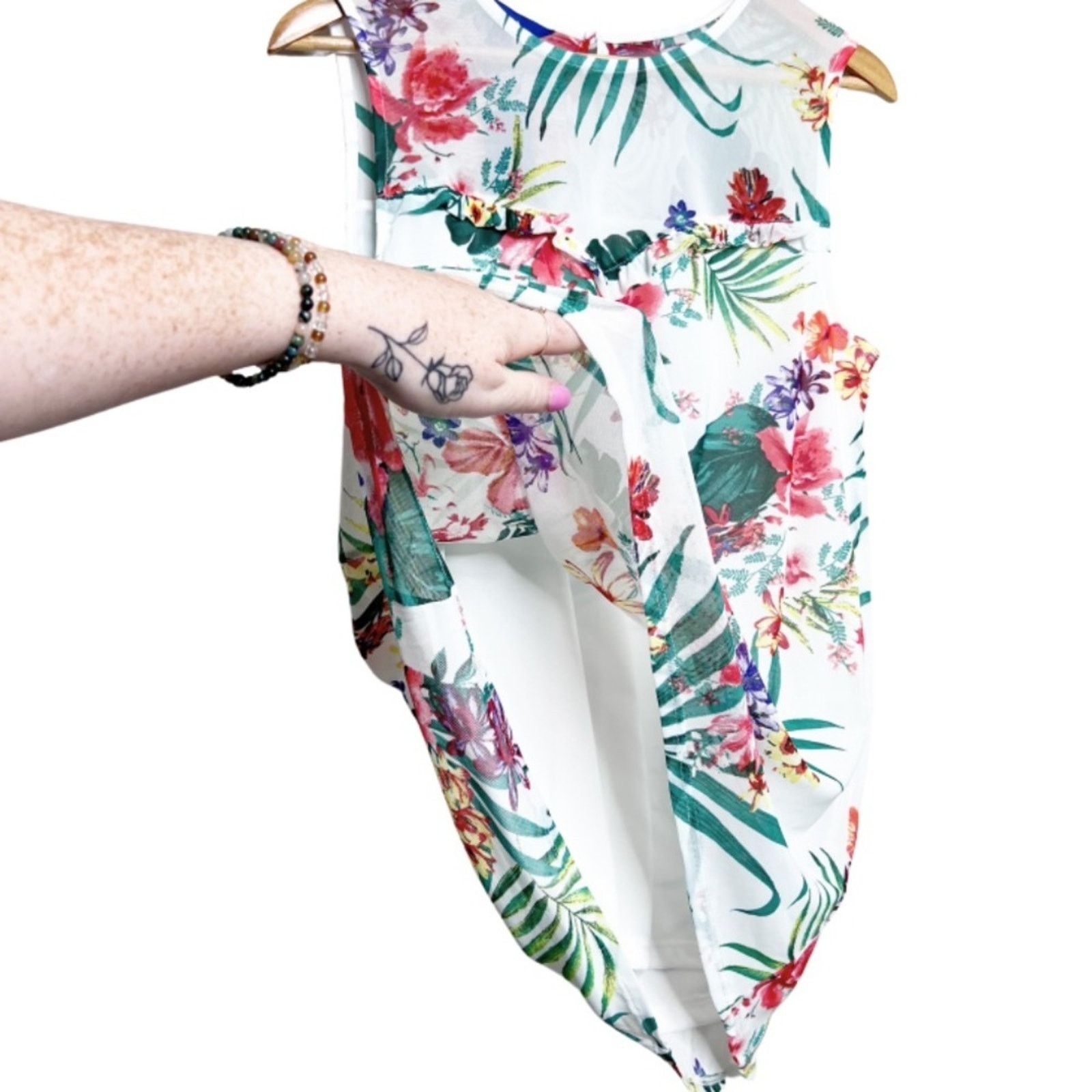 Apt. 9 New with Tag Women’s APT 9 Tropical Print Ruffle Tank Top Size M / US 6-8 / IT 42-44 - 7 Thumbnail
