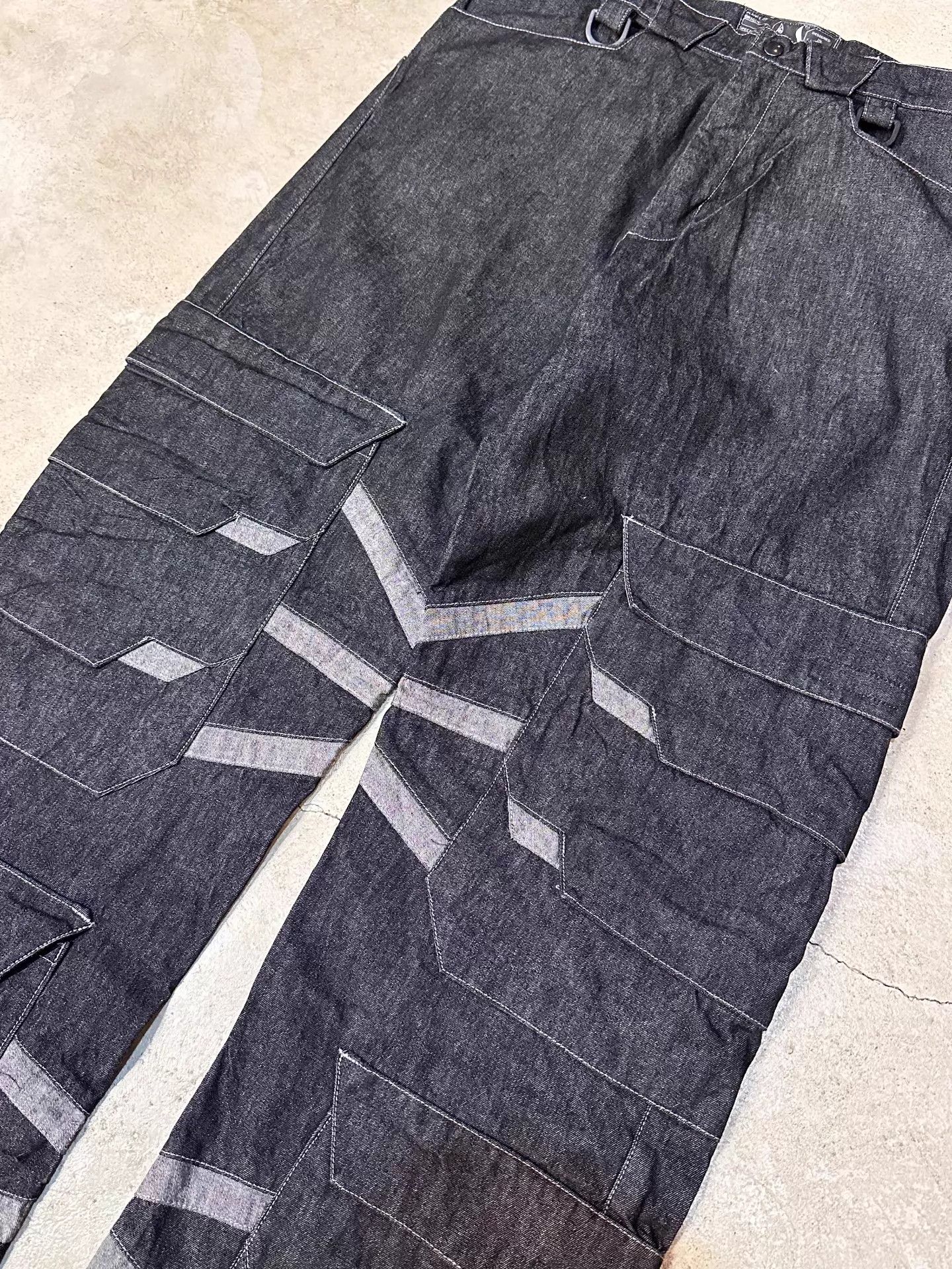 Other Vintage 90s Cyberdog Cargo Jeans Straps Slick Wide Leg L Size US 34 / EU 50 - 3 Thumbnail