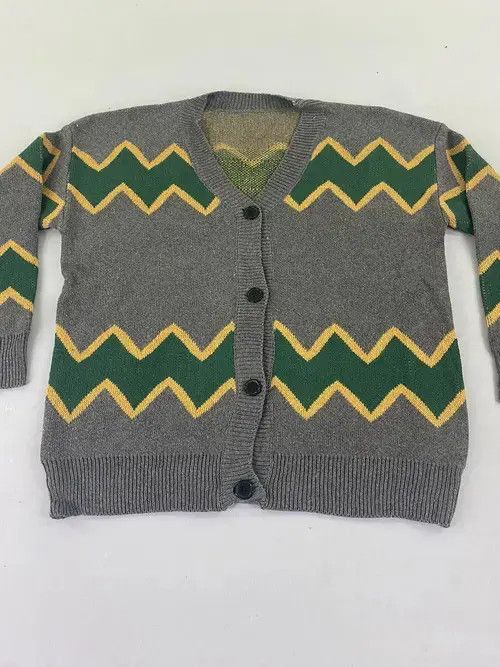 Japanese Brand New Modish Zigzag Cardigan Knitwear Sweatshirt Jumper Size US M / EU 48-50 / 2 - 4 Thumbnail