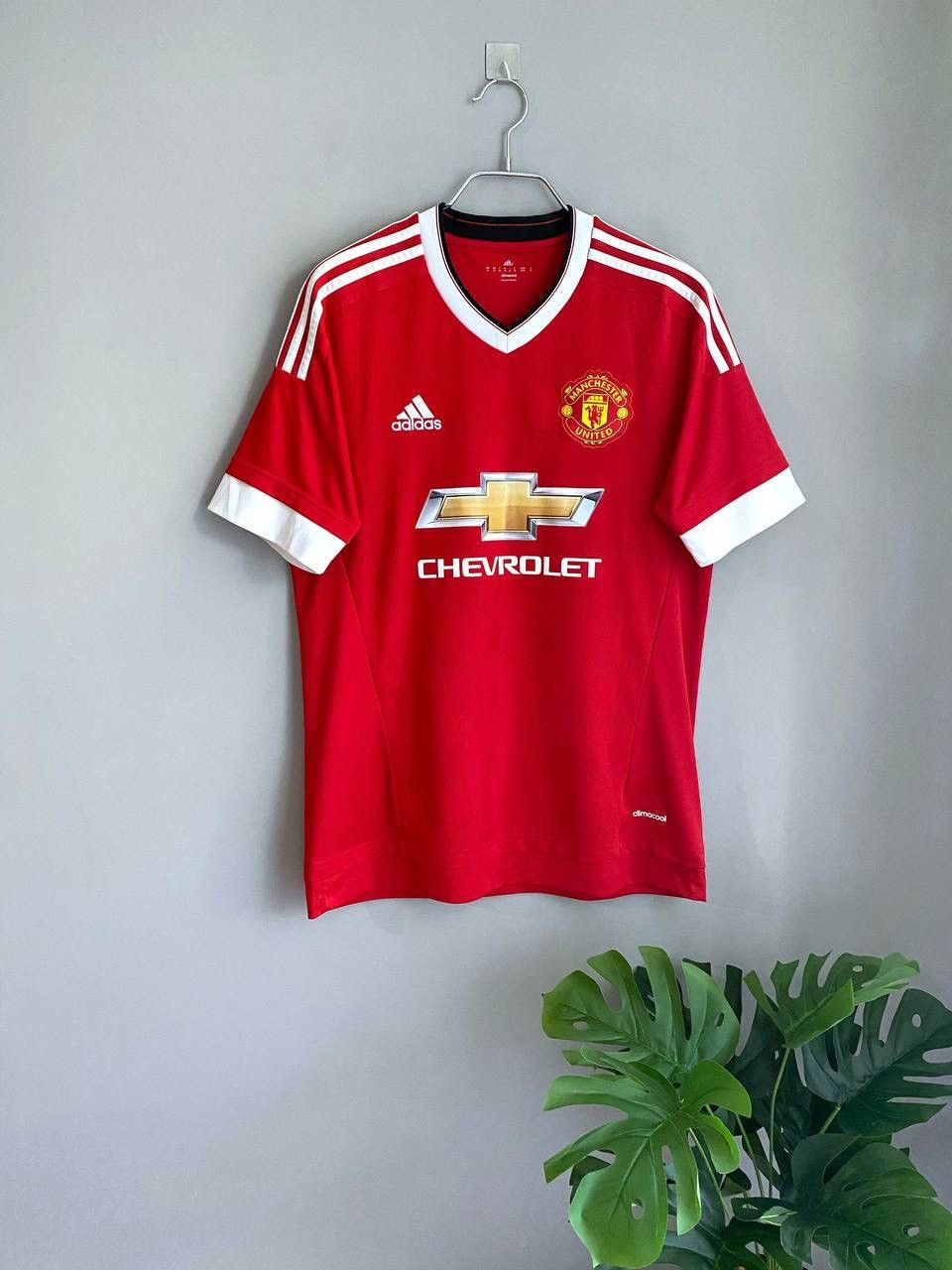 Adidas Manchester United 2015/16 Home Football Soccer Jersey Size M Size US M / EU 48-50 / 2 - 1 Thumbnail