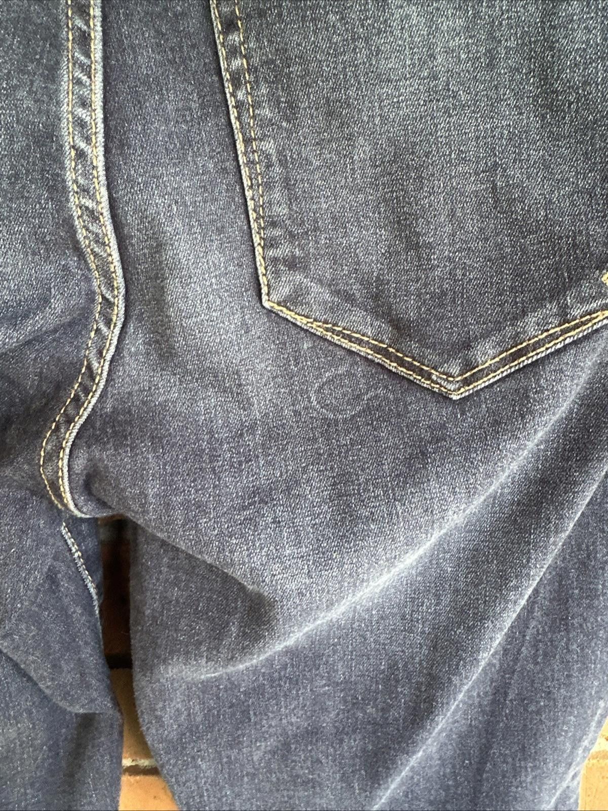 Jordache Stretchy Flare Jeans Size Large Women's Jordache Size 36" / US 14 / IT 50 - 9 Thumbnail