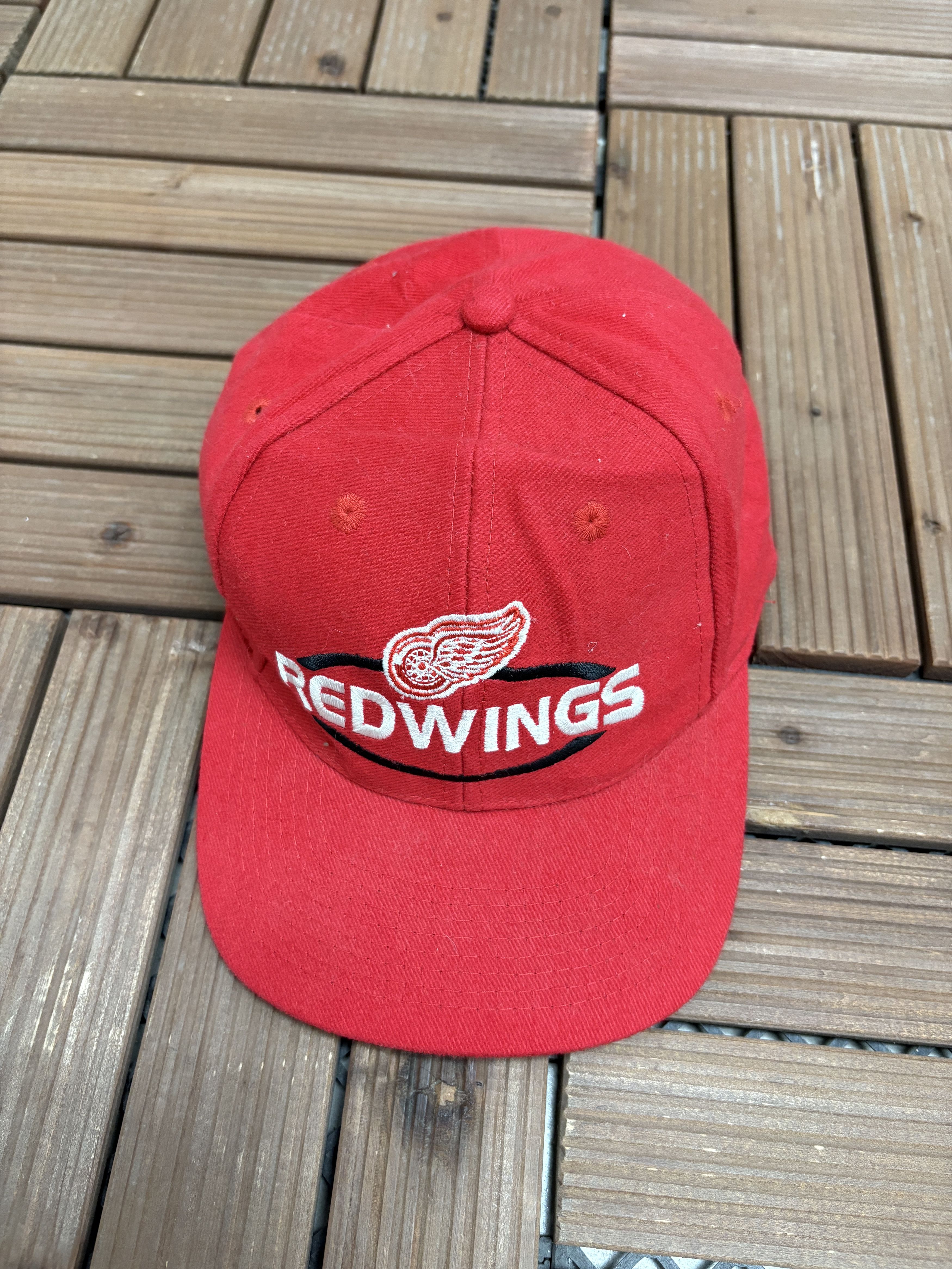 Logo 7 Detroit Red Wings Vintage Logo 7 Red Hat Cap Size ONE SIZE - 1 Thumbnail