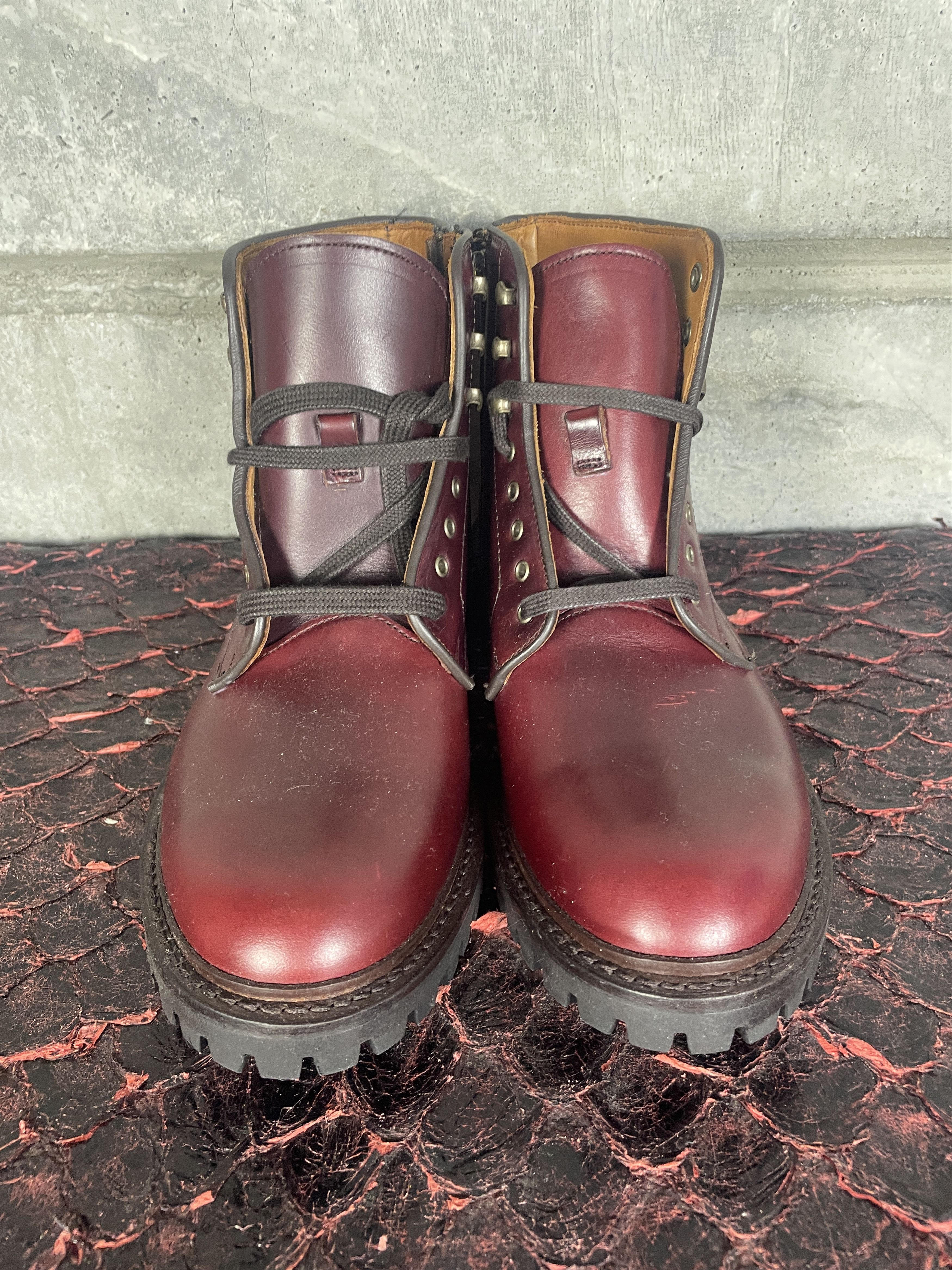Allen Edmonds Allen Edmonds Leather Higgins Mill Zip Boot with Lug Sole Size US 9.5 / EU 42-43 - 2 Thumbnail