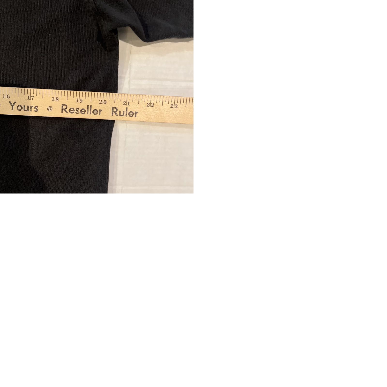 Apple VINTAGE? No — Apple Store Employee Issued Polo Shirt M? Wait Size US M / EU 48-50 / 2 - 9 Thumbnail