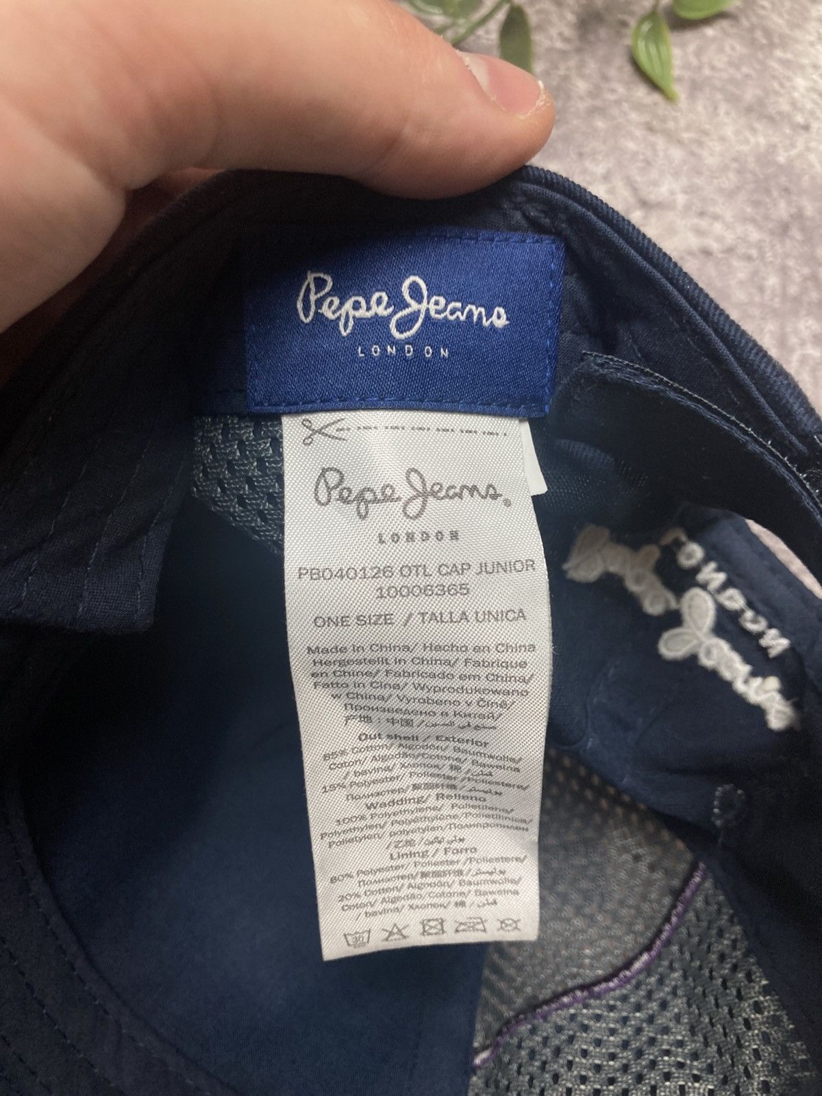 Formula 1 × Red Bull Vintage Red Bull racing Cap Formula 1 Infiniti Pepe Jeans Size ONE SIZE - 9 Thumbnail