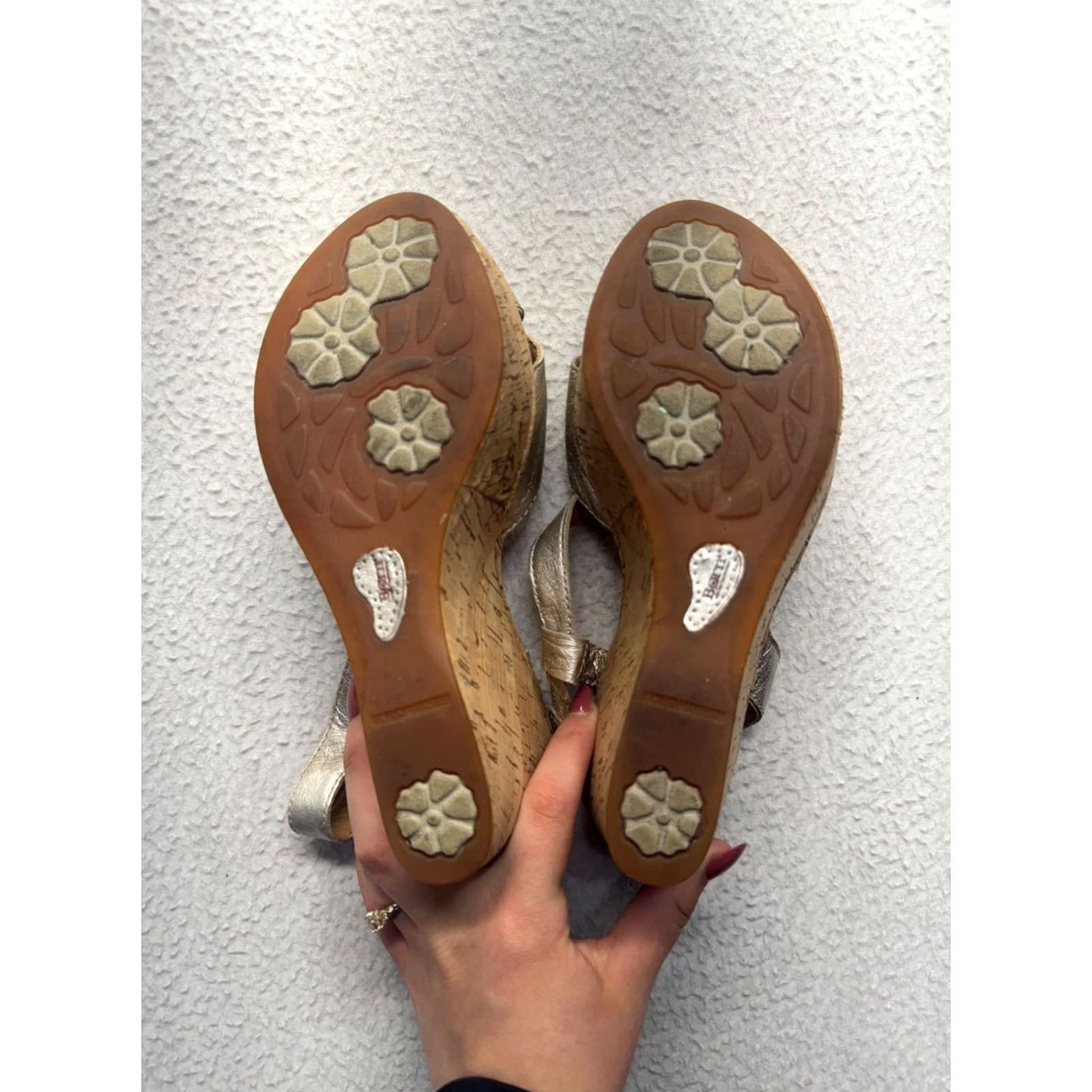 Born BORN Sandal Women 7 Silver Leather Cork Wedge Strappy Open-Toe Size US 7 / IT 37 - 8 Thumbnail