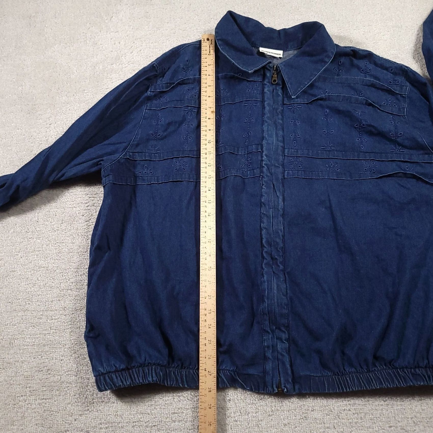 Vintage Alfred Dunner Denim Jacket Womens 24W Full Zip Blue Pockets Elastic Jacket Size 4XL / US 24-26 - 5 Thumbnail