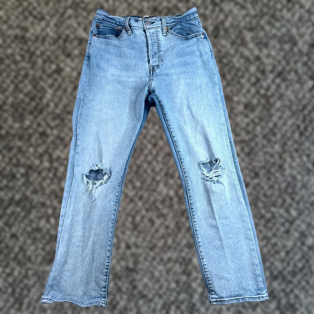 Levi's Levi's Wedgie Straight Jeans Women's 31 High Rise Blue Denim Button Fly Jeans 5-Pocket Design Regular Fit Cotton Denim Jeans Womens Size 24" / US 00 / IT 34 - 1 Thumbnail