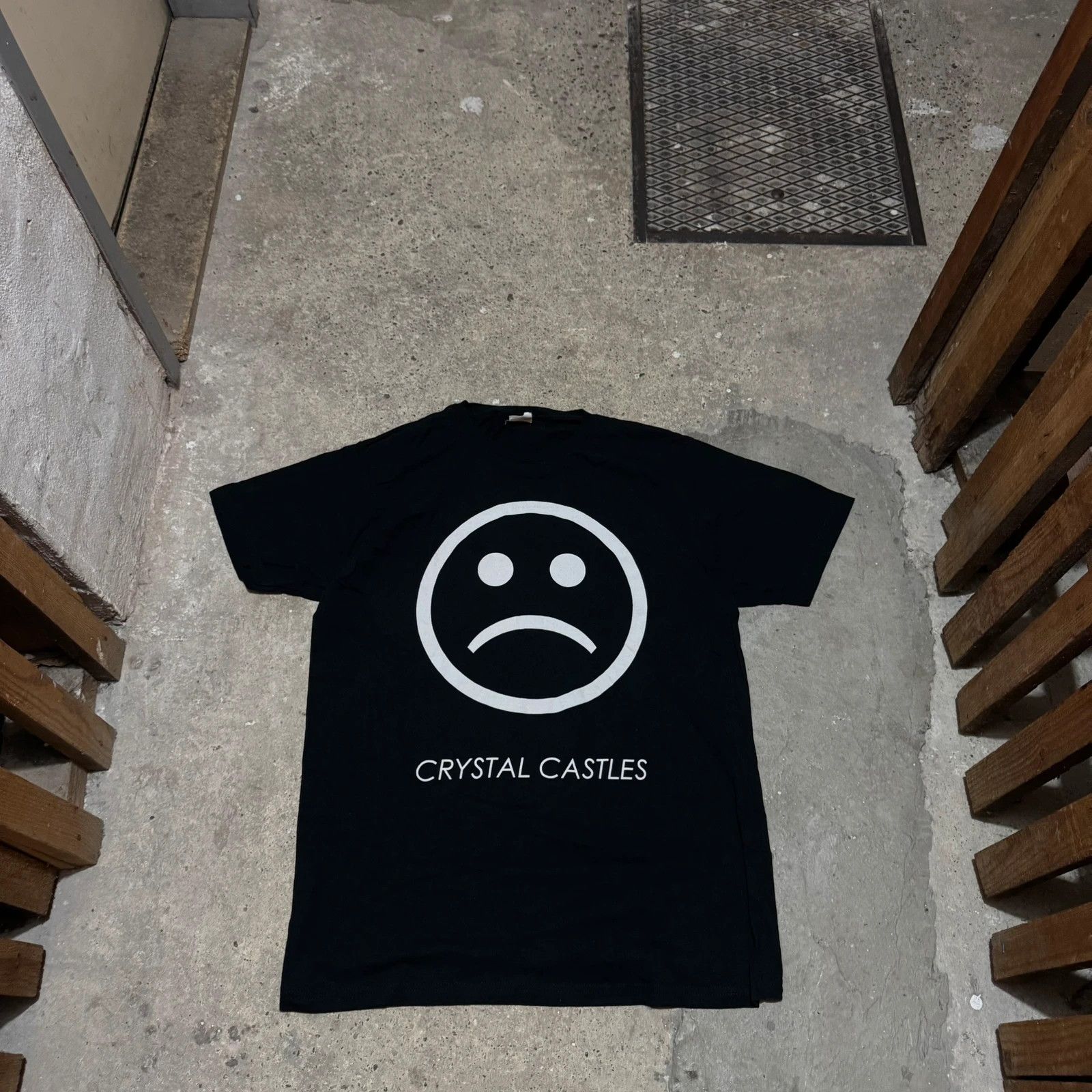 Rare Crystal Castles merch t-shirt