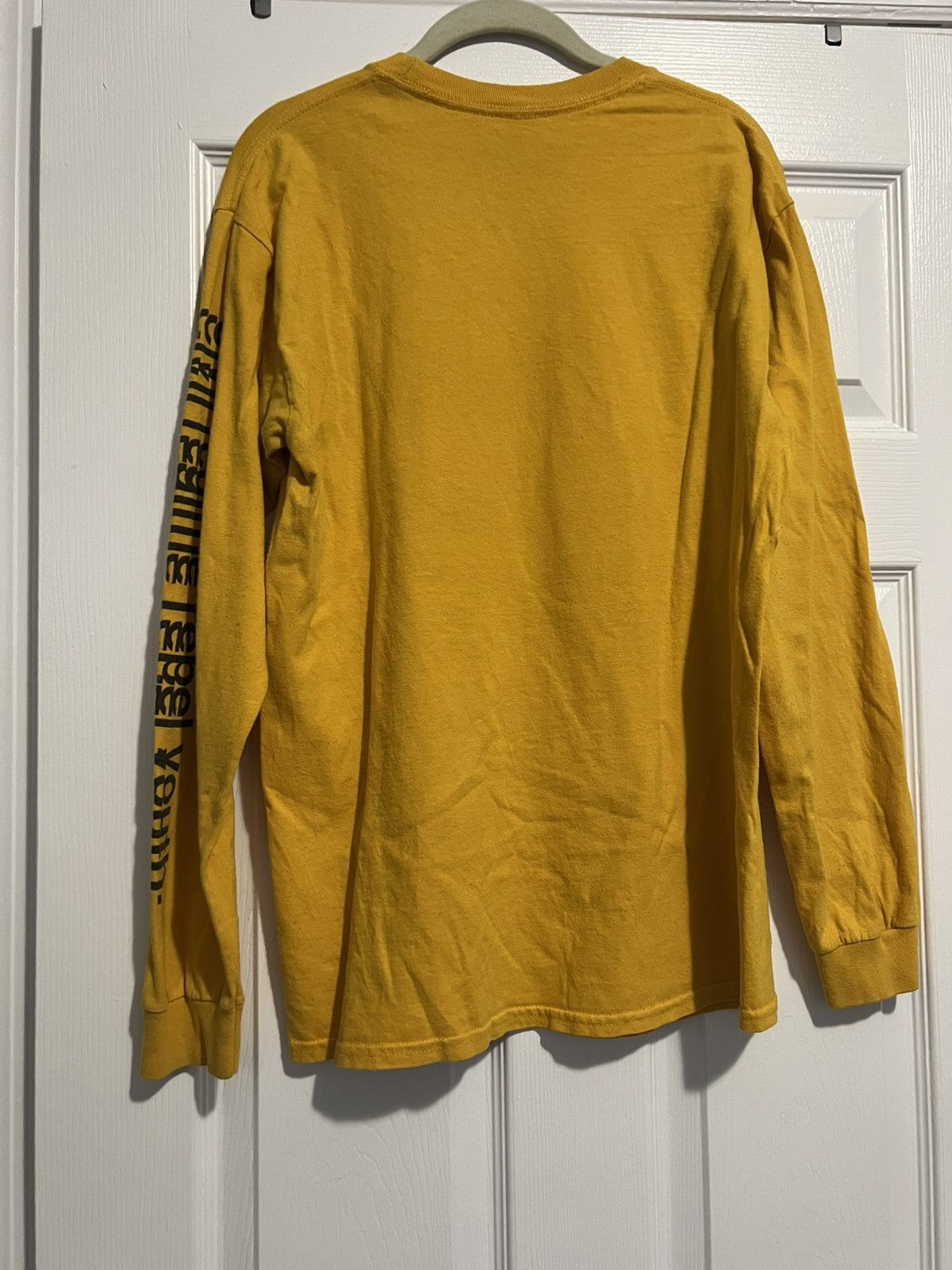 Civil Regime Civil Regime Golden Yellow ‘Love Is A Drug’ Long Sleeve Tee Size US S / EU 44-46 / 1 - 3 Thumbnail