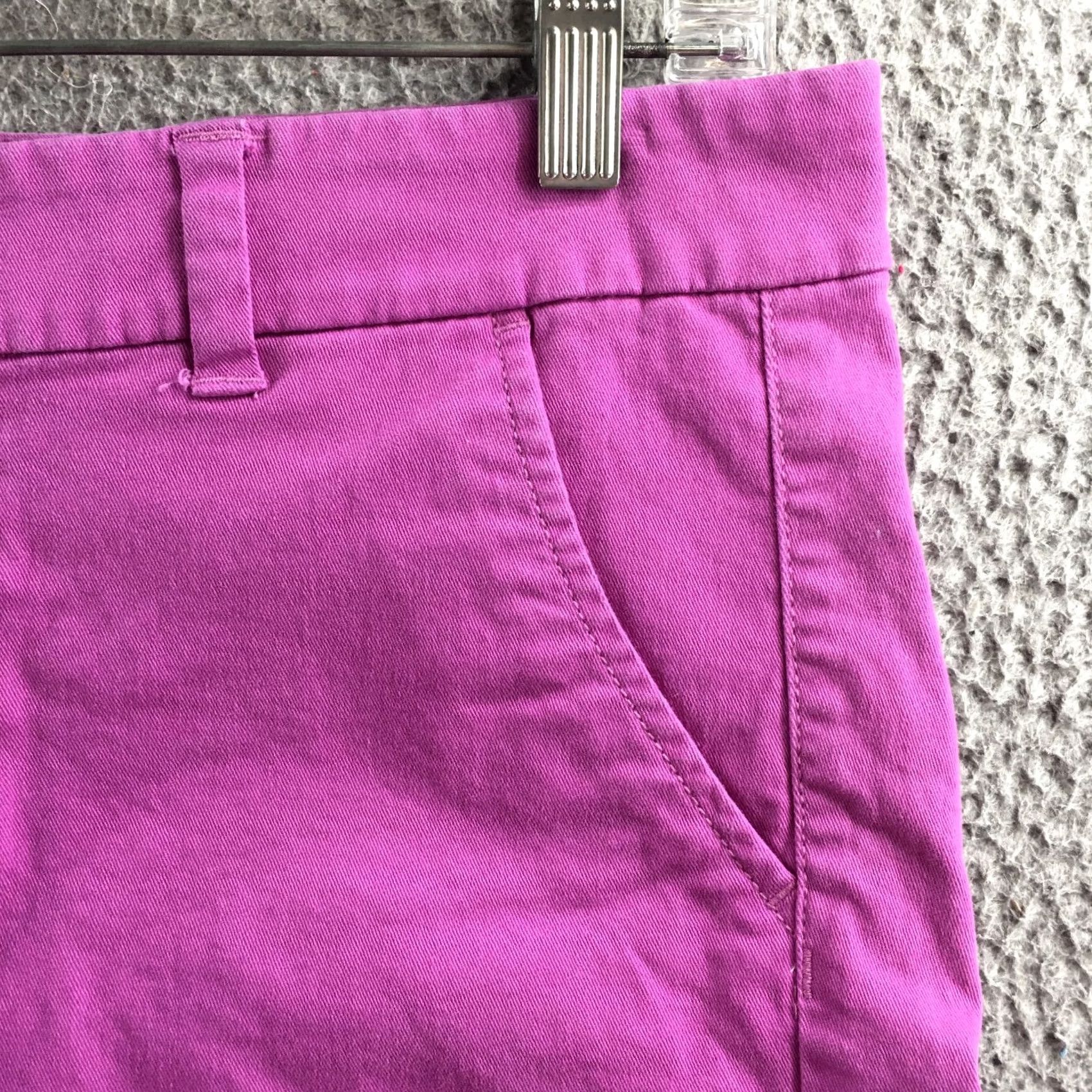 American Eagle Outfitters American Eagle Outfitters Midi Chino Shorts Womens 6 Purple Zip Casual Daywear Size 28" / US 6 / IT 42 - 3 Thumbnail