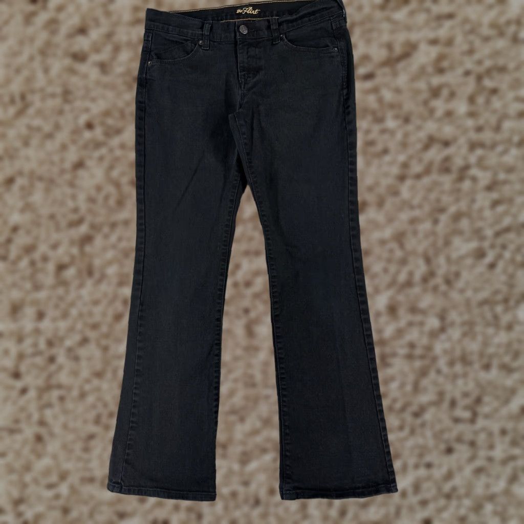 Old Navy Old Navy Jeans Bootcut Womens 6 Black Denim Cotton Mid 30x28 5-Pocket Stretch Slimming Regular Comfortable Size 28" / US 6 / IT 42 - 1 Thumbnail