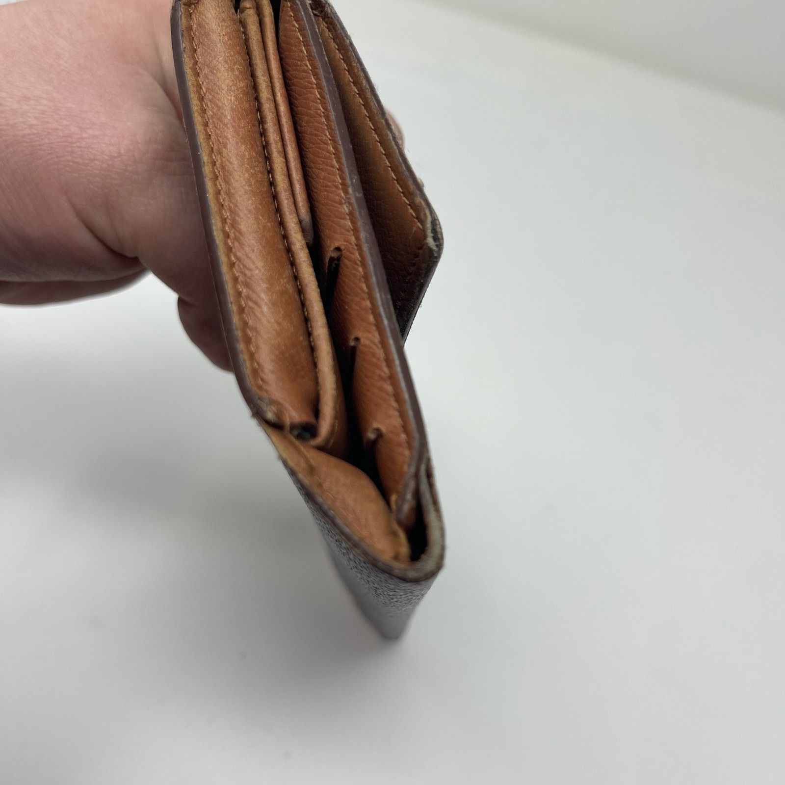 Louis Vuitton Vintage Louis Vuitton Monogram TriFold Sarah Wallet Size ONE SIZE - 5 Thumbnail