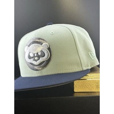 New Era Chicago Cubs 95 North Boutique Fitted 7 1/4 Gray UV Sold Out Size ONE SIZE - 4 Thumbnail